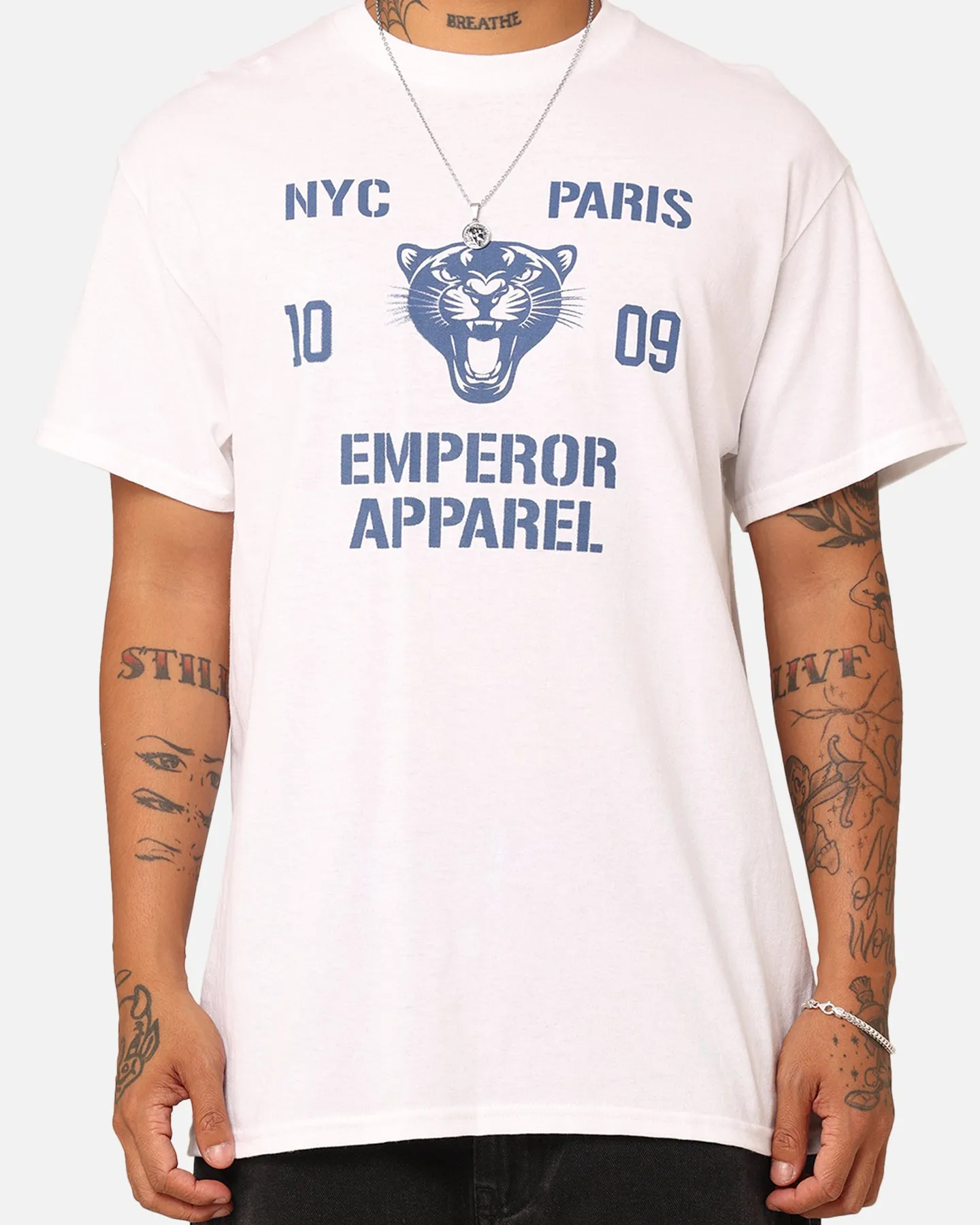 Emperor Apparel Collegiate T-Shirt White City Outfit polo neck