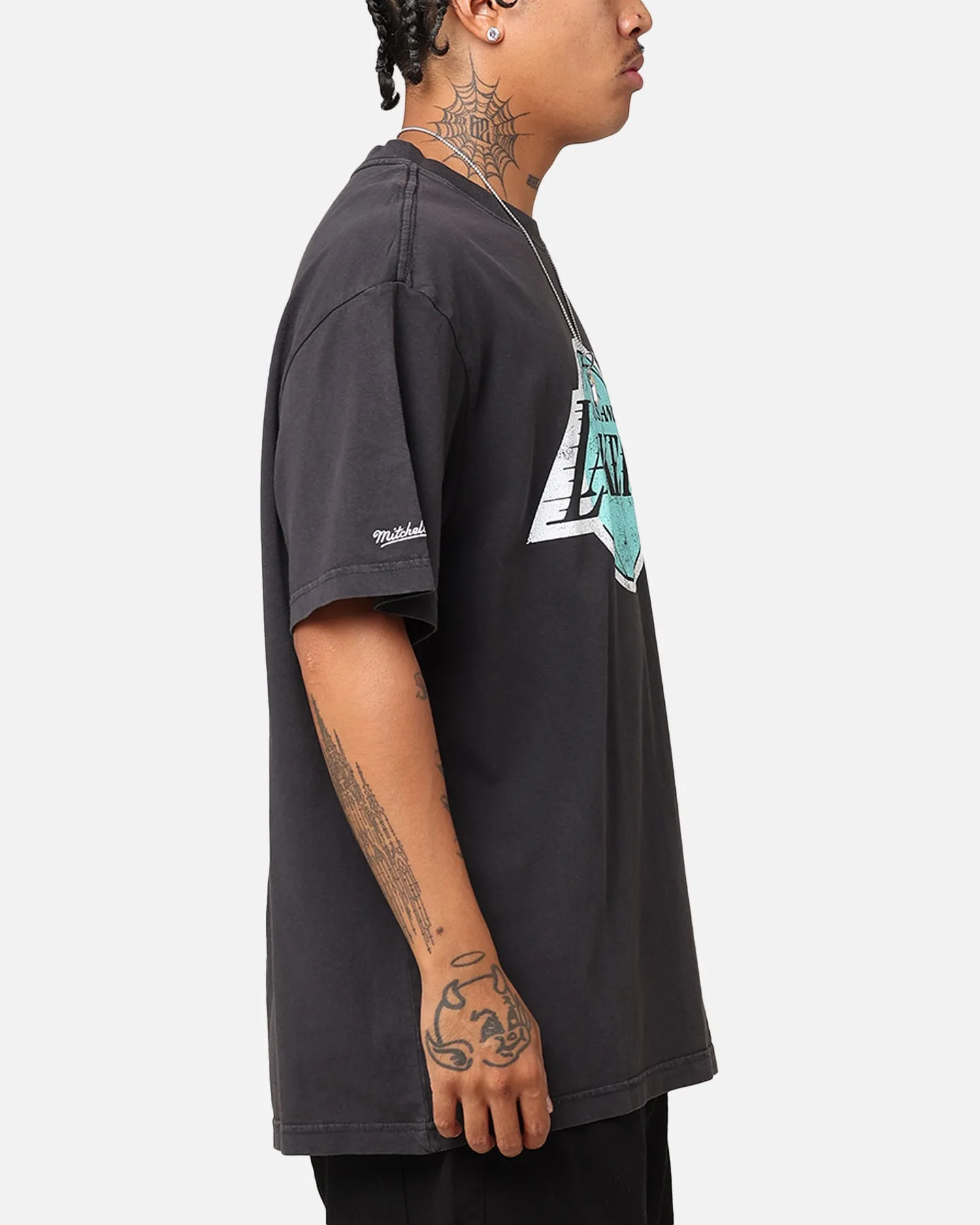 Mitchell & Ness Los Angeles Lakers Ice Blue Logo T-Shirt Faded Black Timeless and Chic