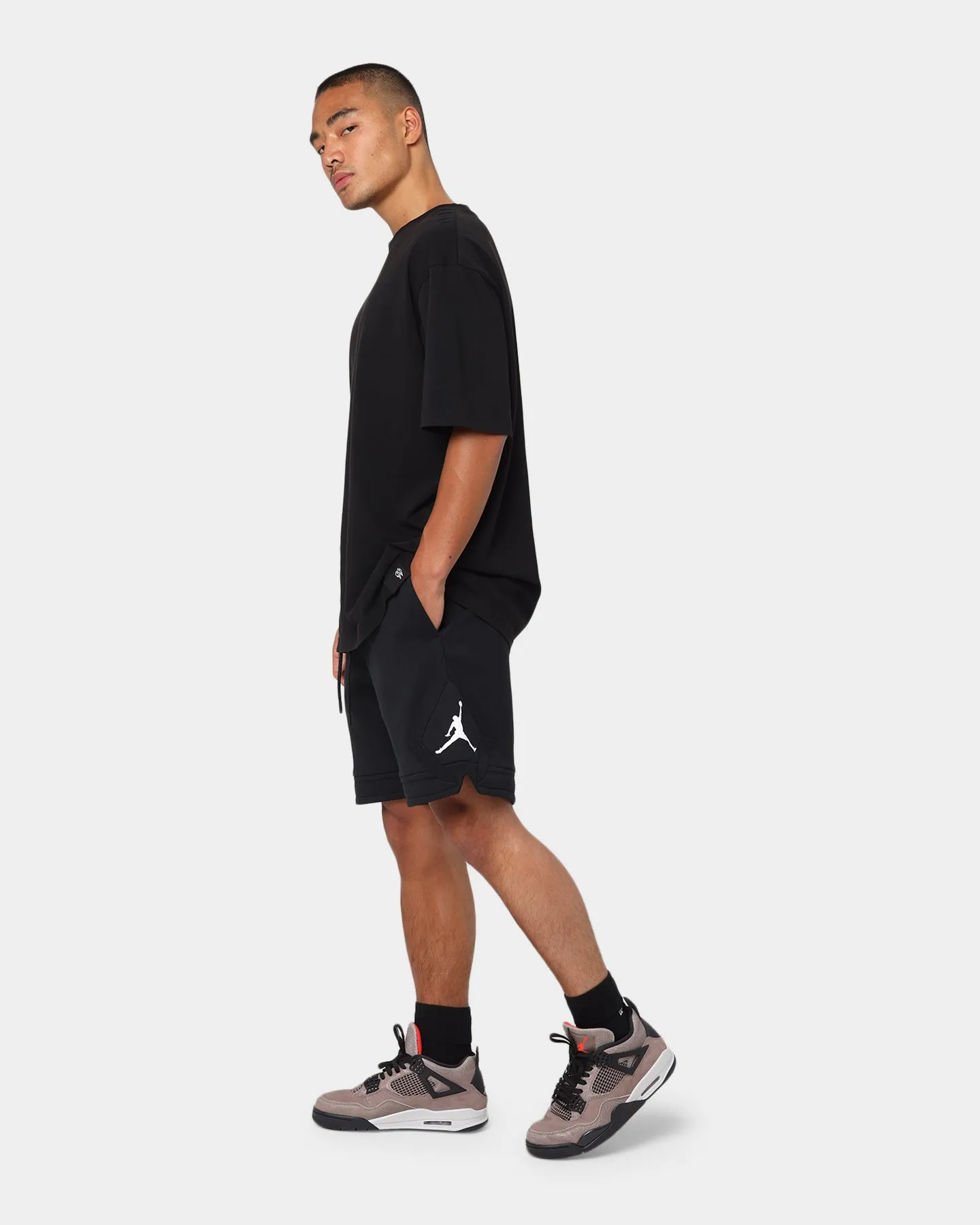 Active Wear Universal Attachment Points Jordan Essential Fleece Diamond Shorts Black/White