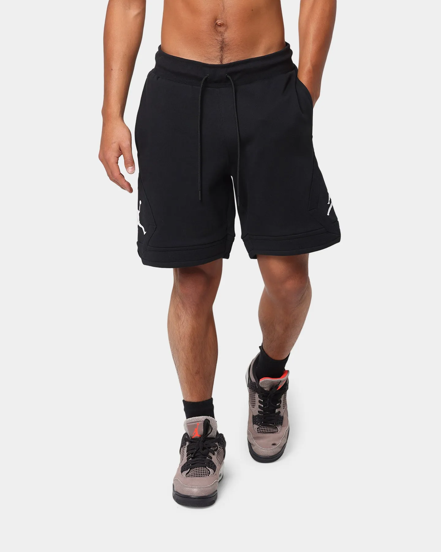 Cooling Fabric Stay Fresh Jordan Essential Fleece Diamond Shorts Black/White