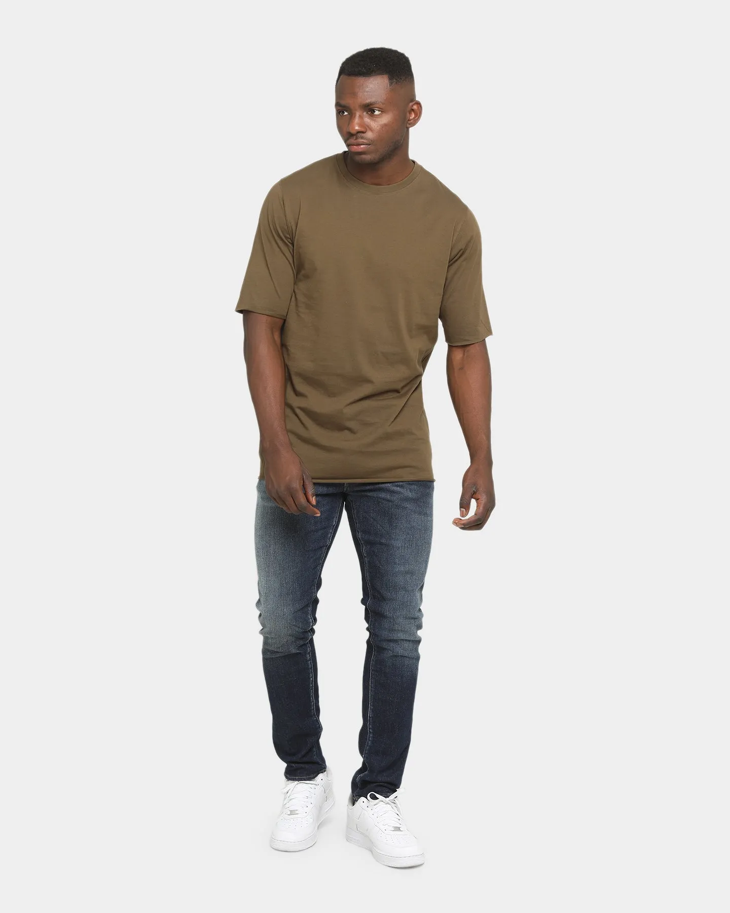 QuickDry casual top Well Made Unorthodox T-Shirt Army Green
