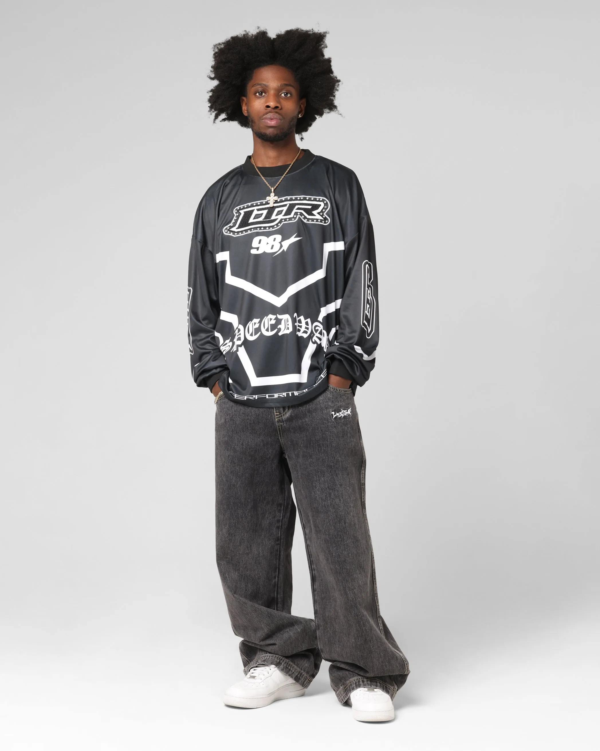 Loiter Star Born Jeans Dirty Grey Active Lifestyle
