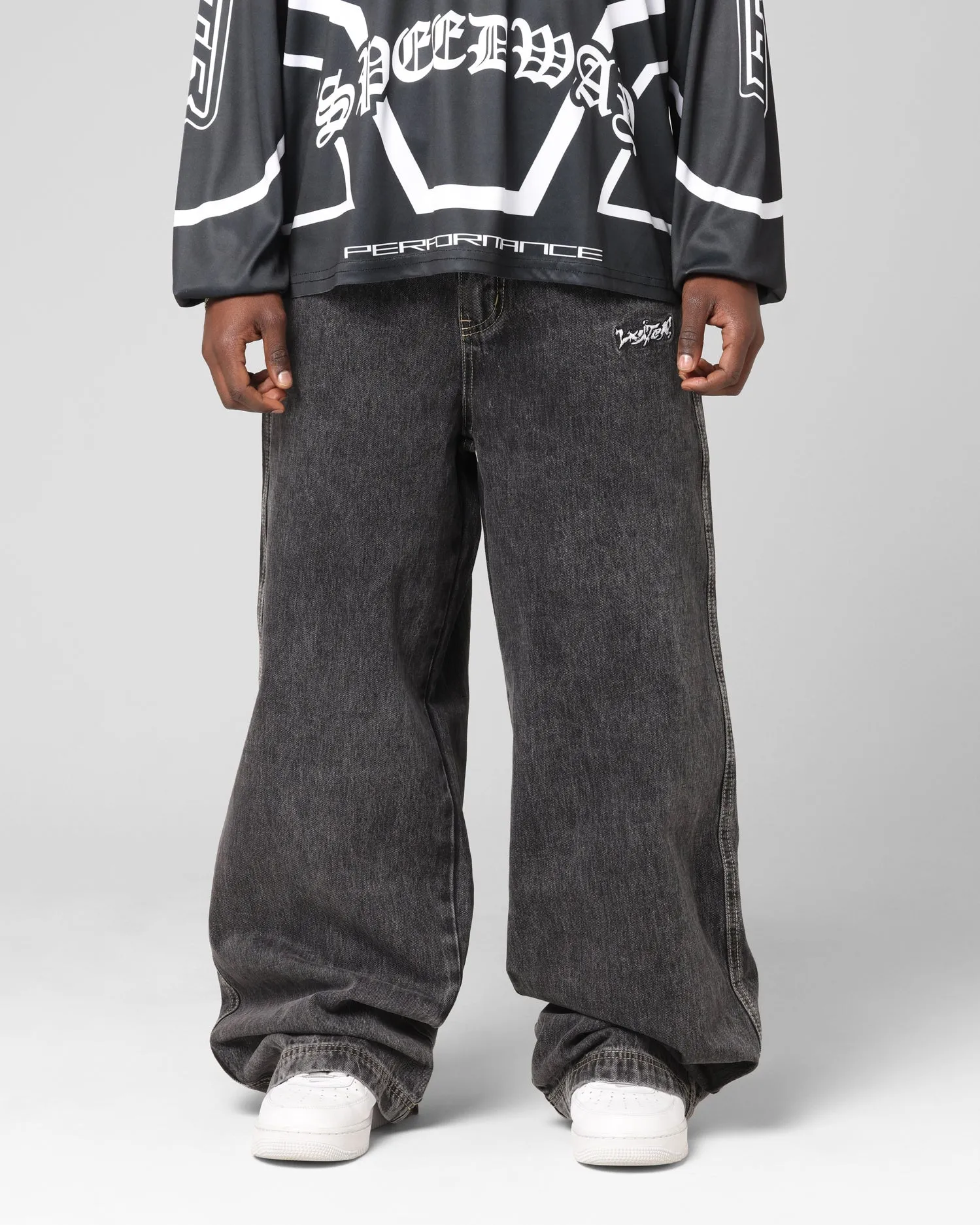 Loiter Star Born Jeans Dirty Grey Secure Closures