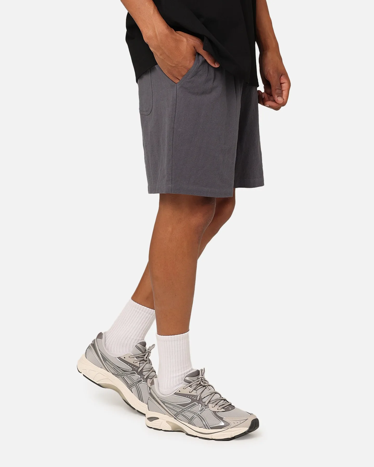 Airy Feel Seamless Integration Carre Luxe Linen Shorts Grey