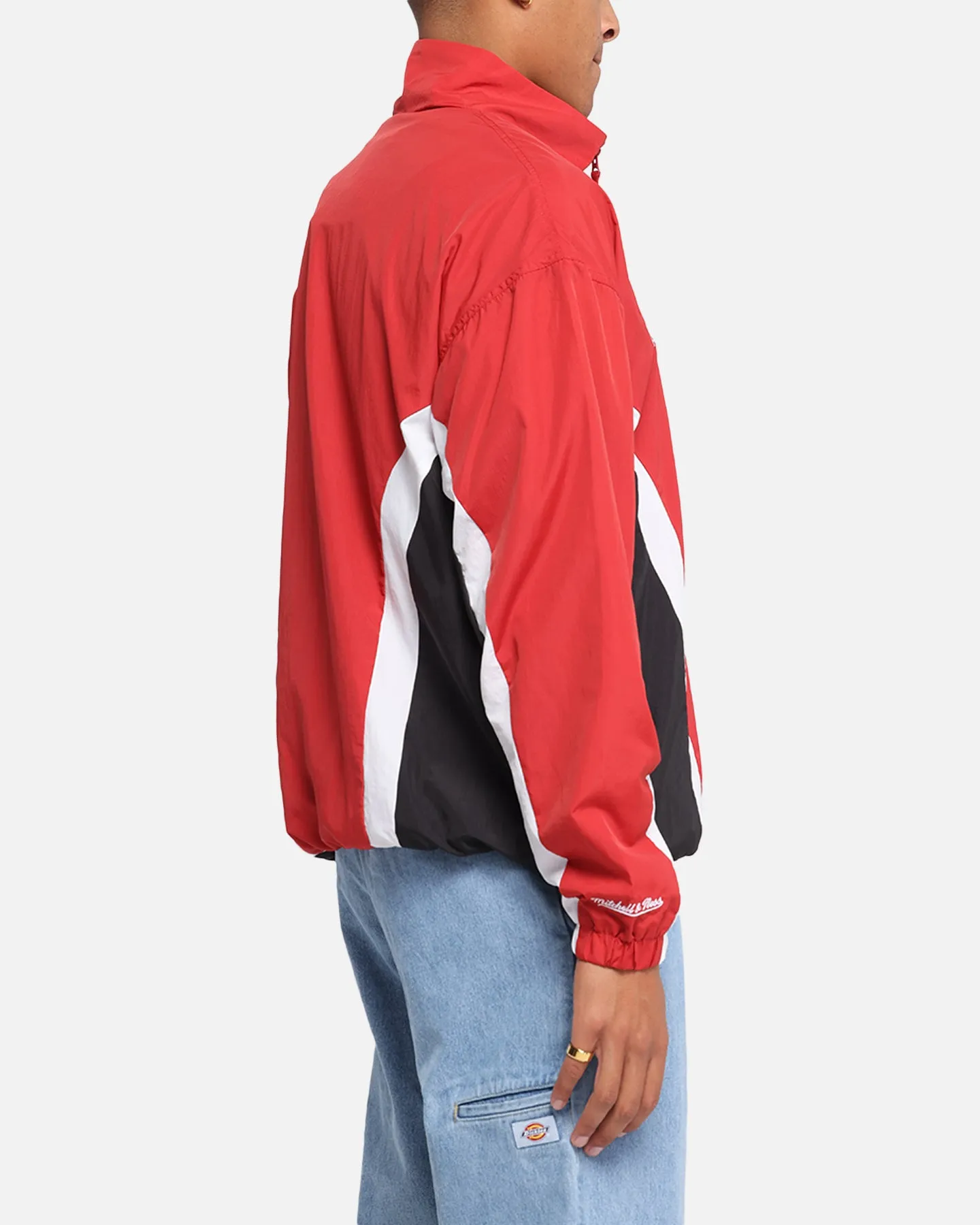 OdorControl Treatment Non Restrictive Cut Mitchell & Ness Chicago Bulls Nylon Track Jacket Red/Black