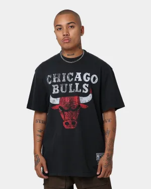 Comfortable And Trendy Mitchell & Ness Chicago Bulls Oversized Logo Short Sleeve Vintage T-Shirt Vintage Black