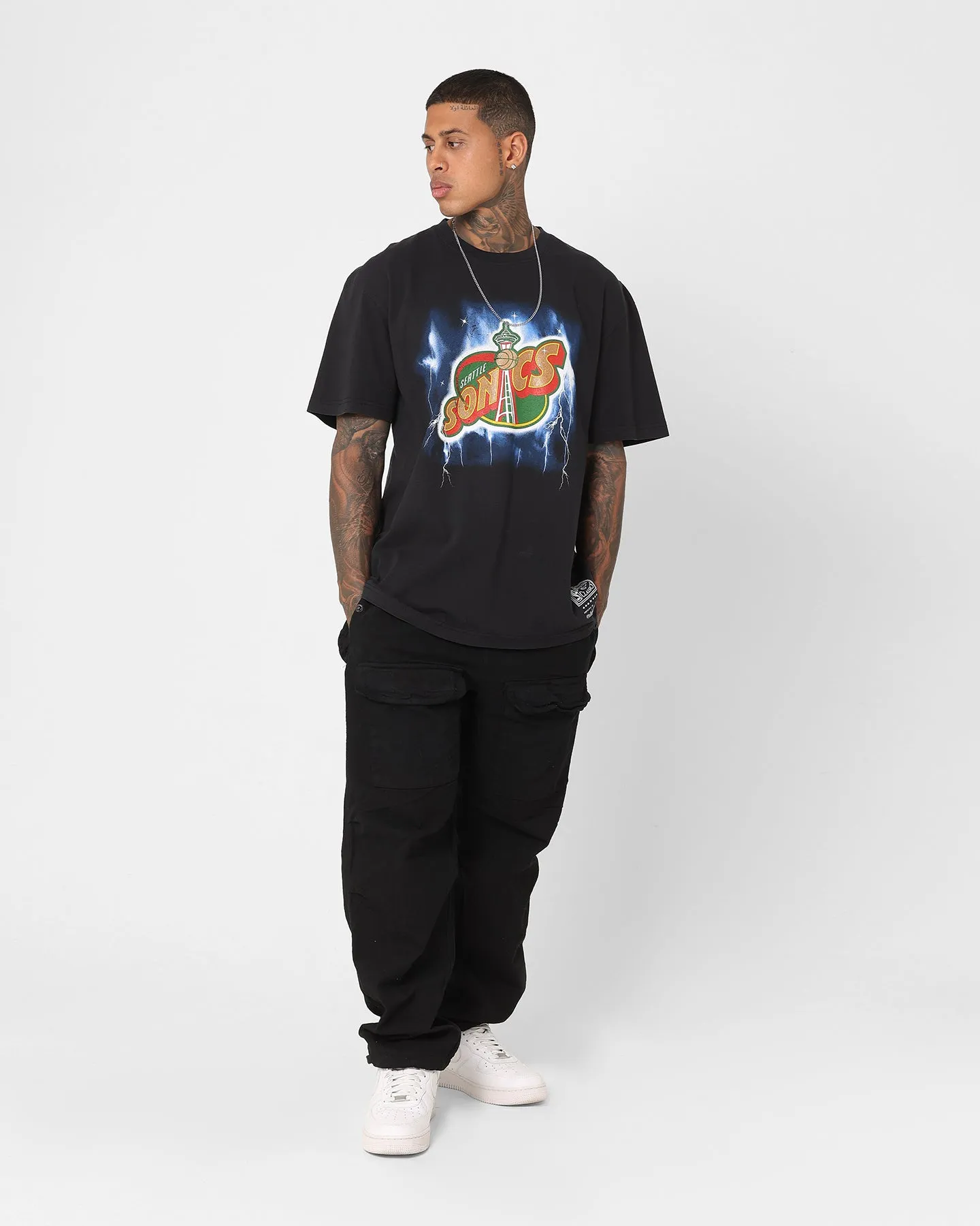 Relax Style Trend Seam Free Edging Mitchell & Ness Seattle Supersonics Logo Lightning T-Shirt Black