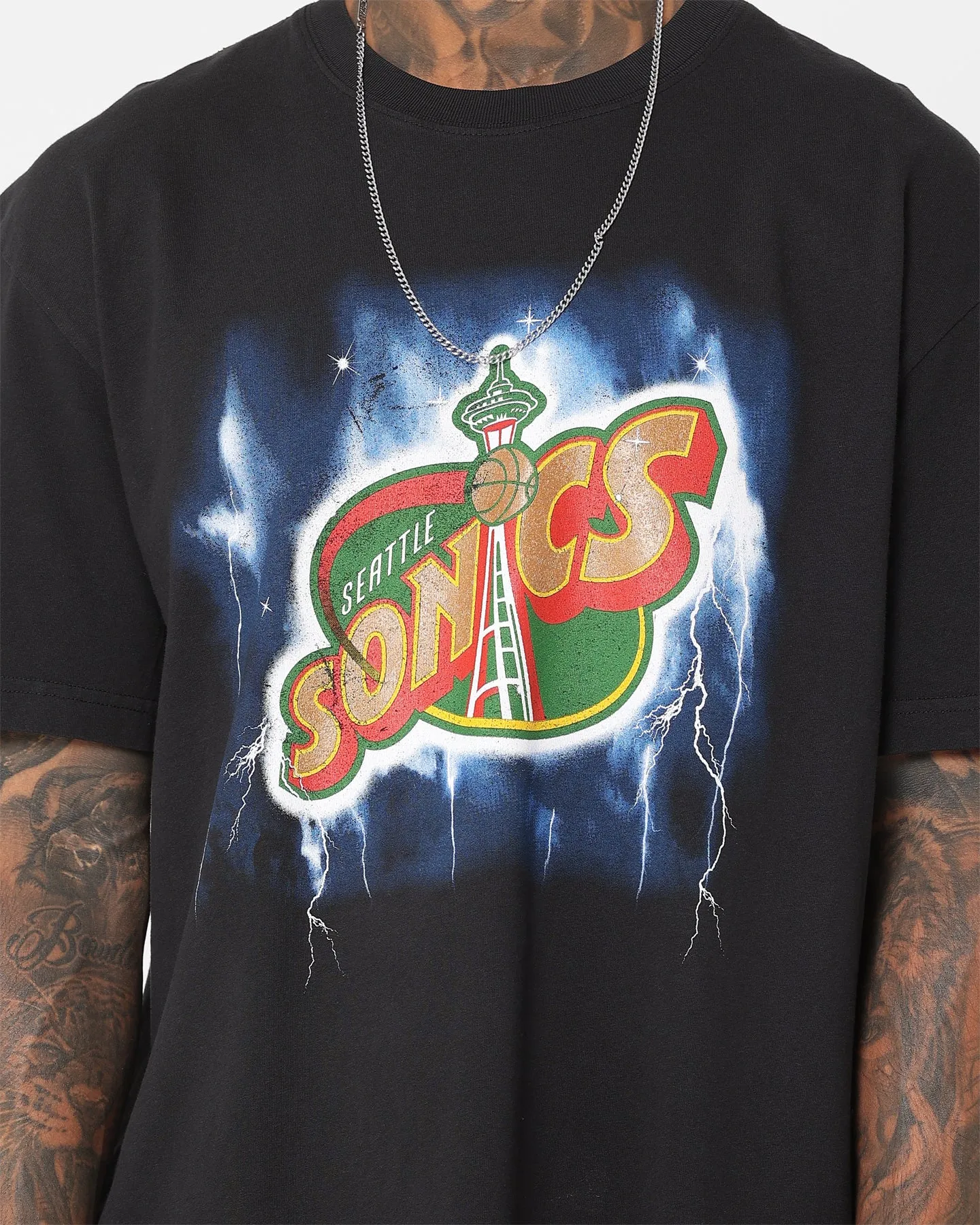 Moisture wicking Oeko Tex Certified Mitchell & Ness Seattle Supersonics Logo Lightning T-Shirt Black