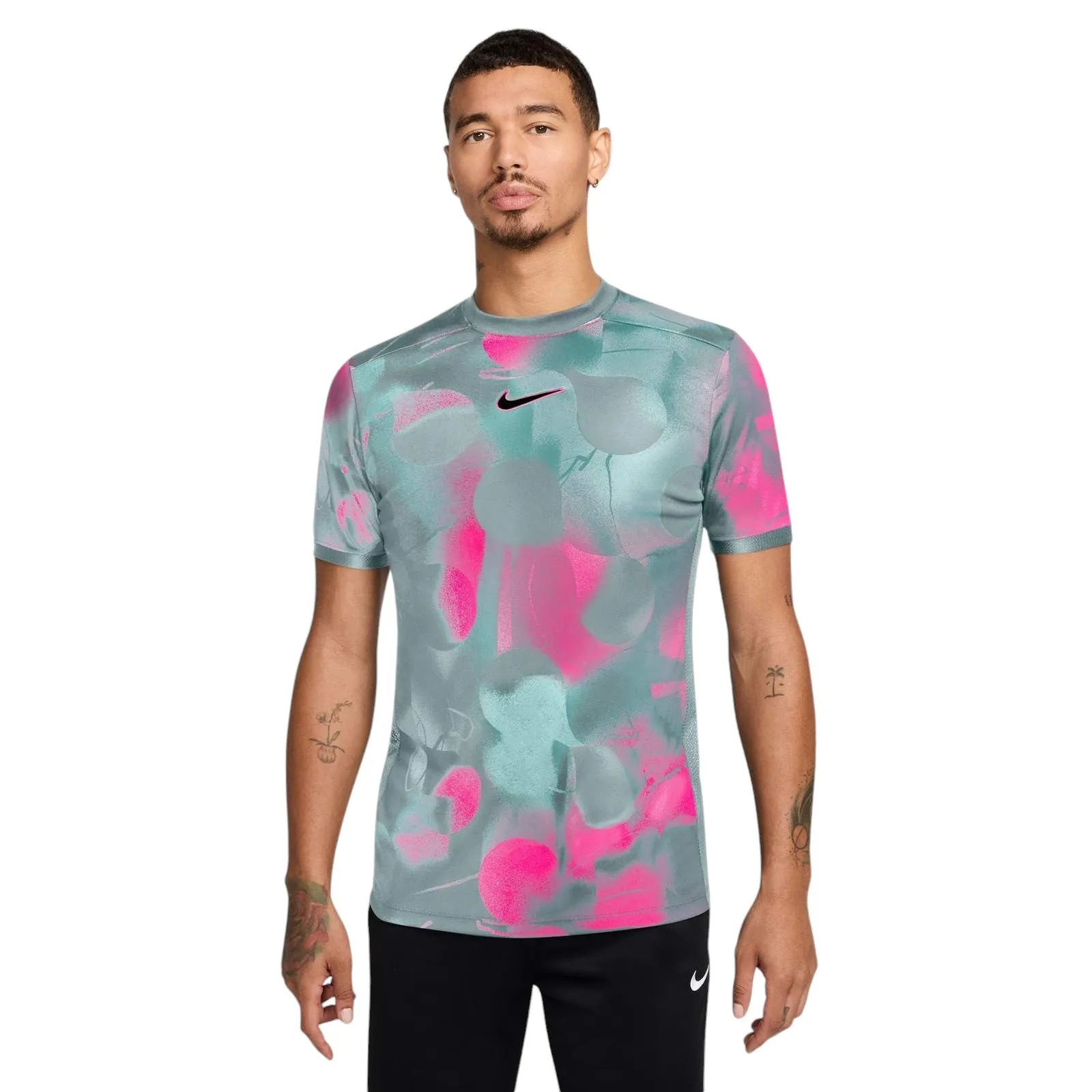 Modern Look NonBindingEdges Nike Academy  Mens Dri-Fit Soccer Top