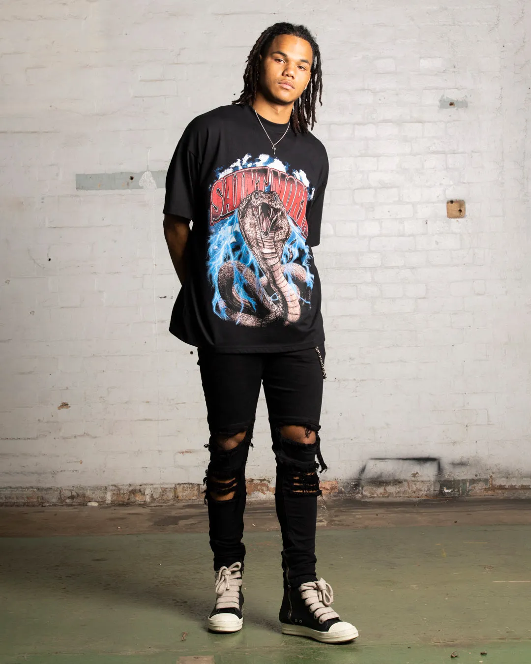 Seasonal Comfort Style Saint Morta Cobra Boxy T-Shirt Black