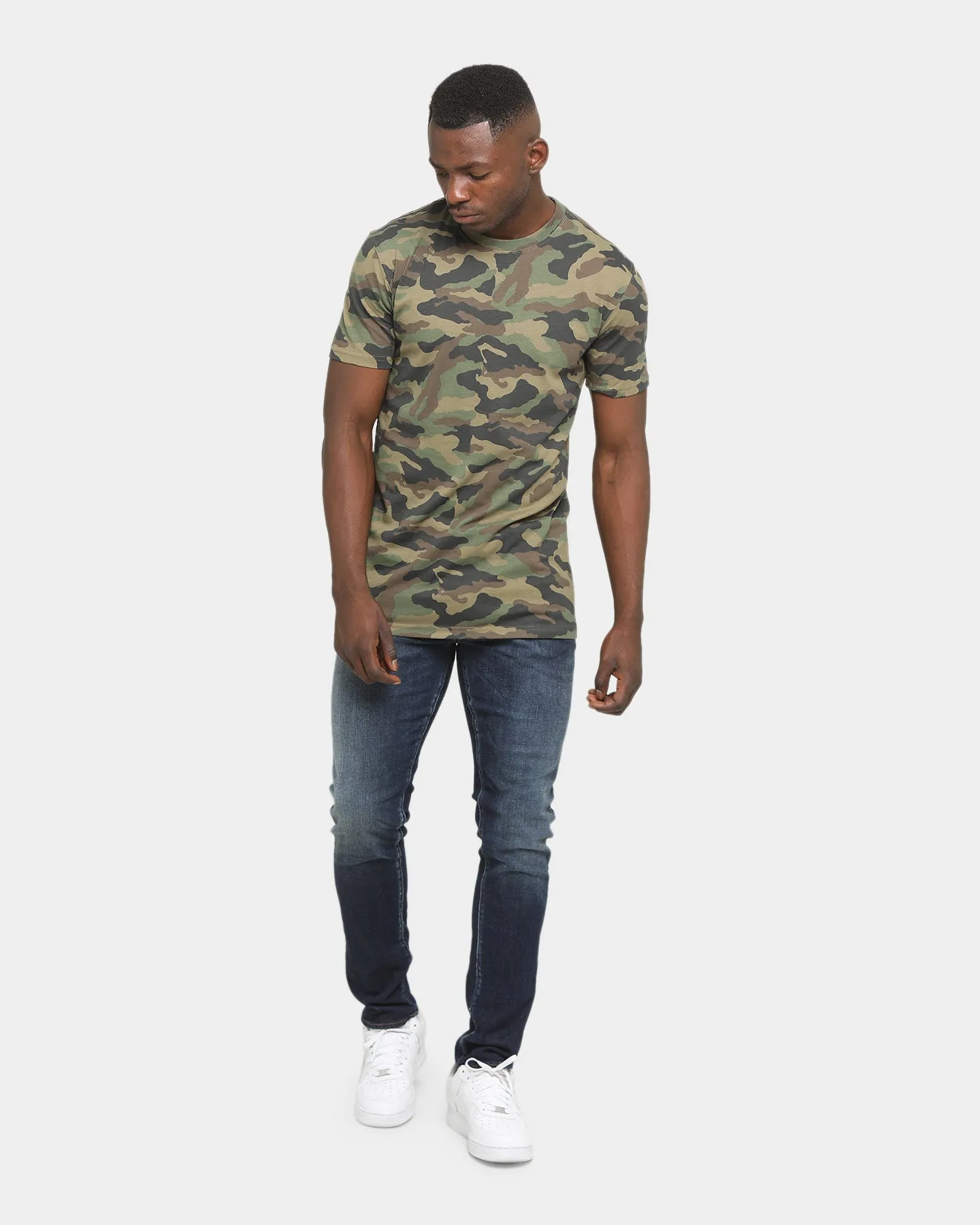 Well Made Standard Issue T-Shirt V2 Camo StretchFabric