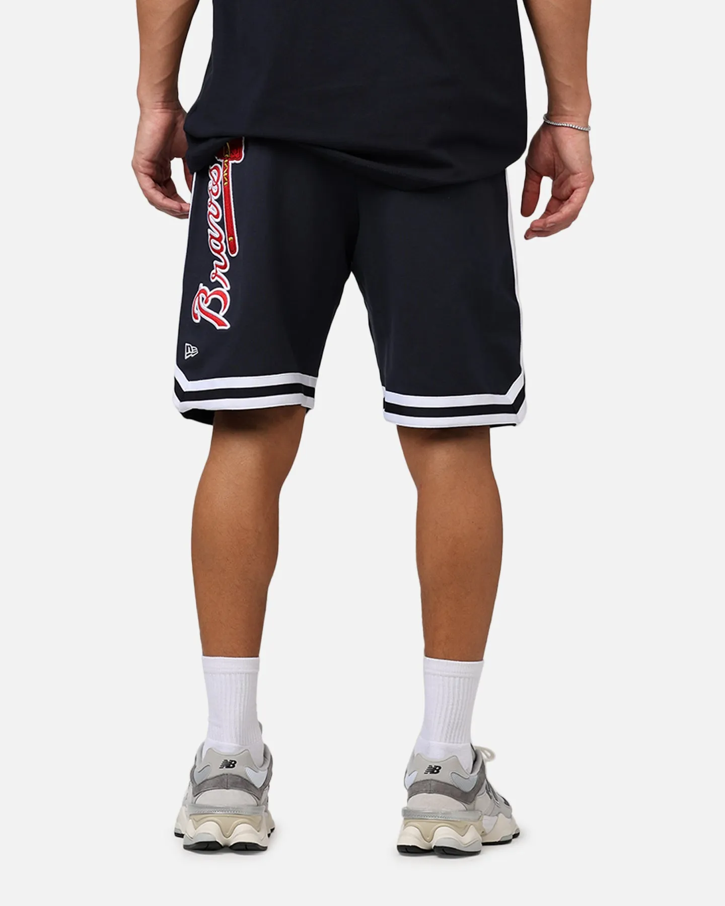 New Era Atlanta Braves 'Logo Select Official Team Colors' Shorts OTC Light Stretch Thermoregulating Fabric