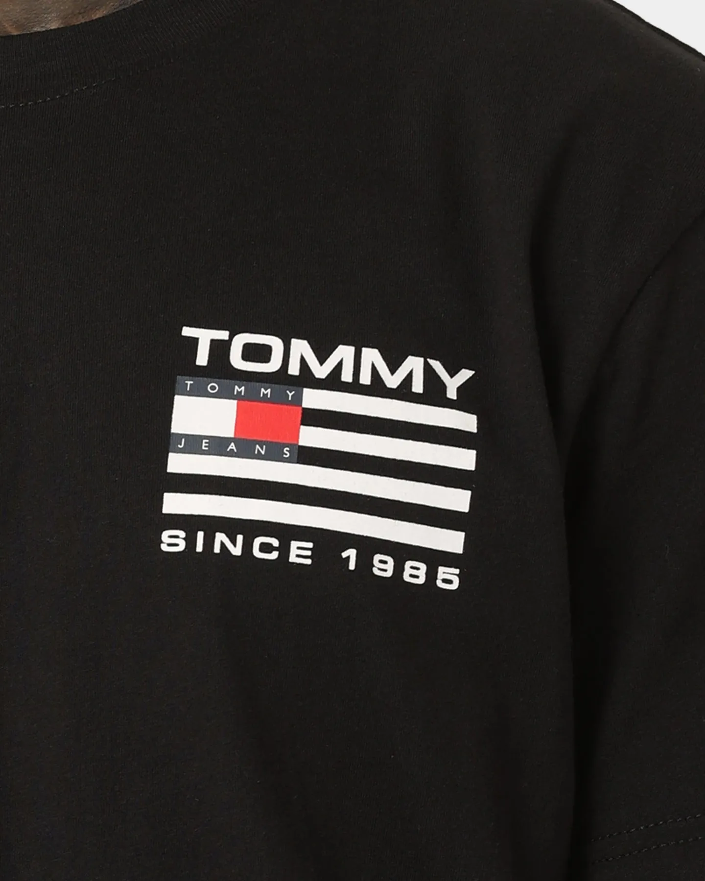 Tommy Jeans Classic RWB Back Logo T-Shirt Black informal gathering