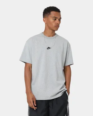 Nike Nike Sportswear Premium Essential Sustainable T-Shirt Dark Grey Heather proper length Light Fit Wear