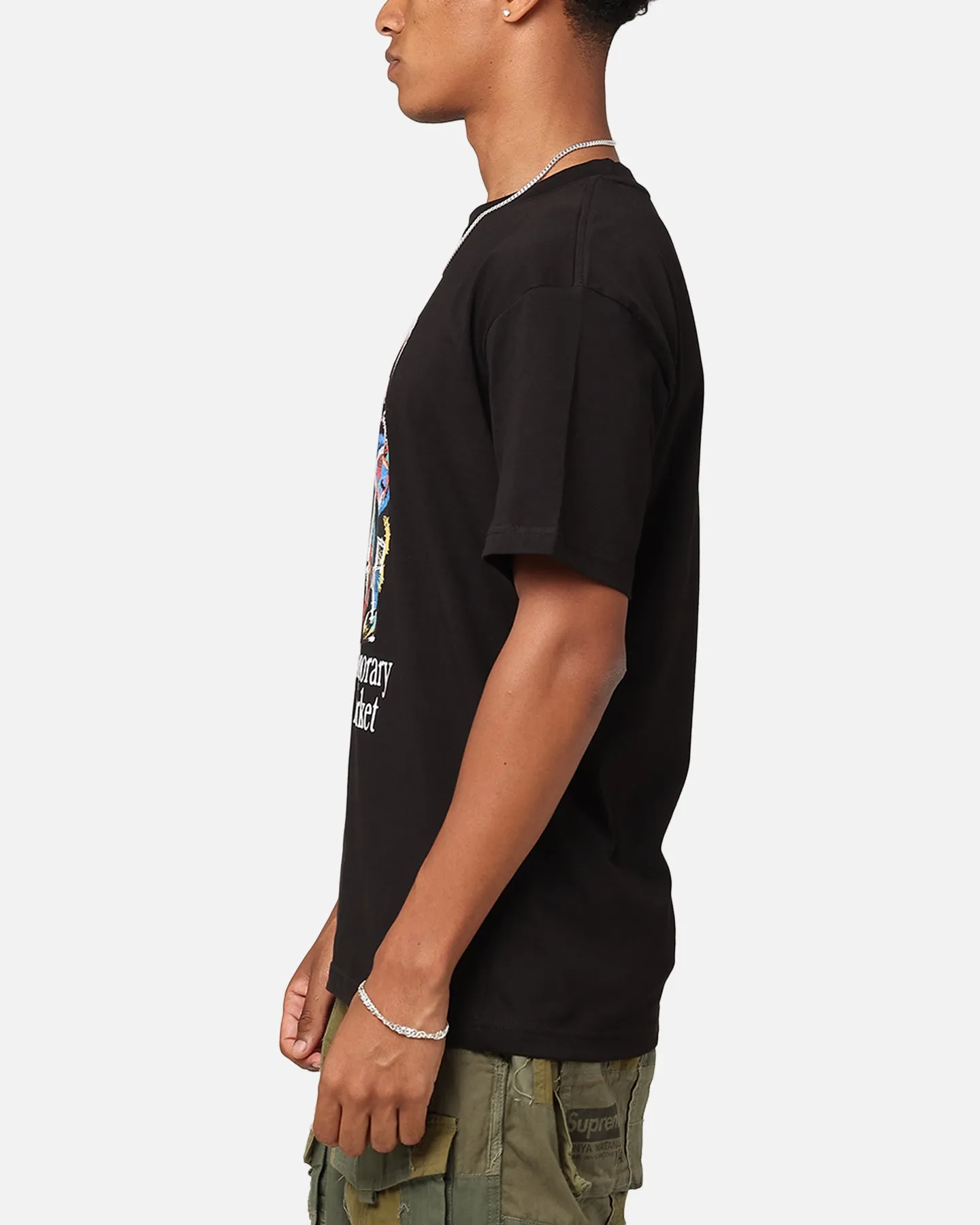 Relaxed Comfort SeamFreeShoulders Market Art Market Bear T-Shirt Black