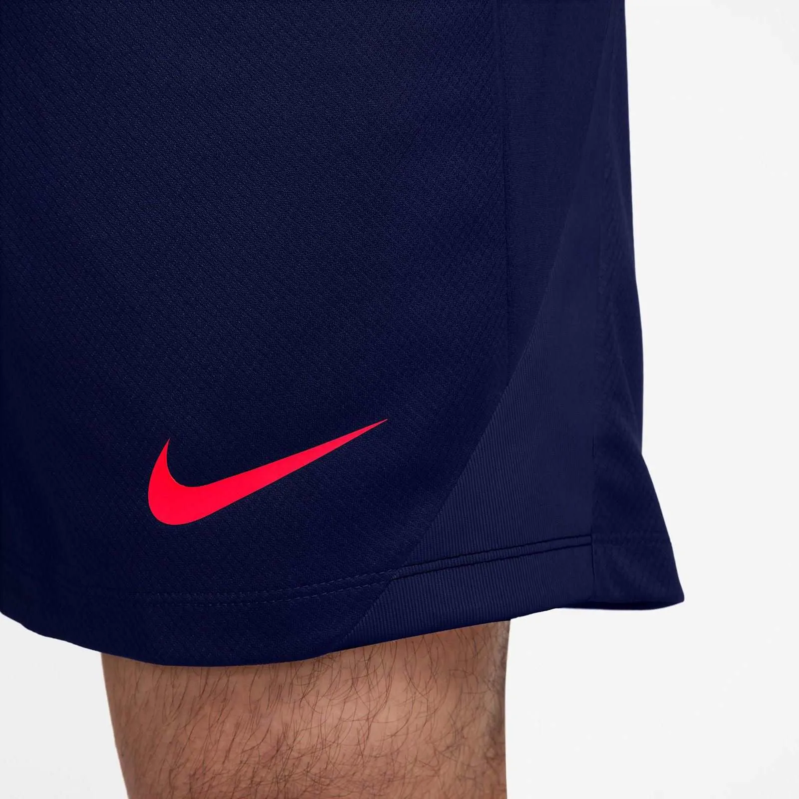 Nike Strike Mens Dri-FIT Soccer Shorts Versatile Comfort