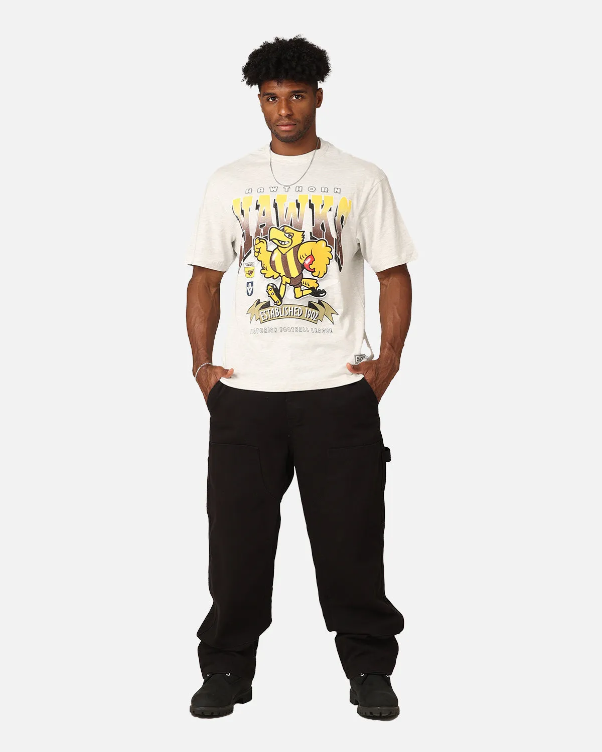Mitchell & Ness Hawthorn Hawks Character T-Shirt Silver Marle Essential layering piece Relax Style Trend