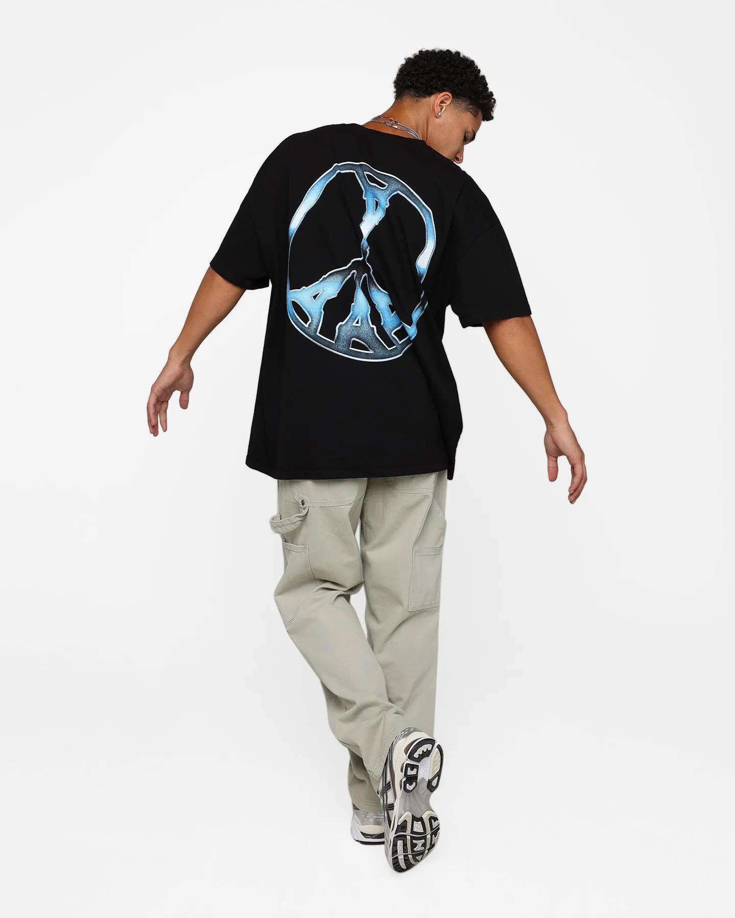 Carre Peace Maker T-Shirt Black Easy-to-Style Top