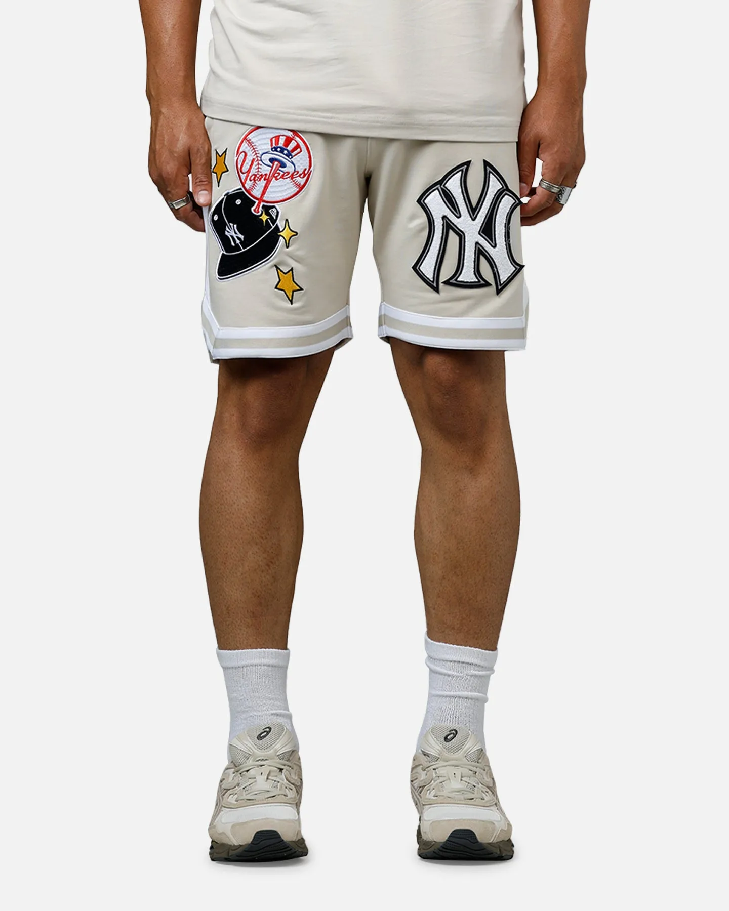 Ventilated Back Panels New Era New York Yankees 'Logo Select' Summer Shorts Stone