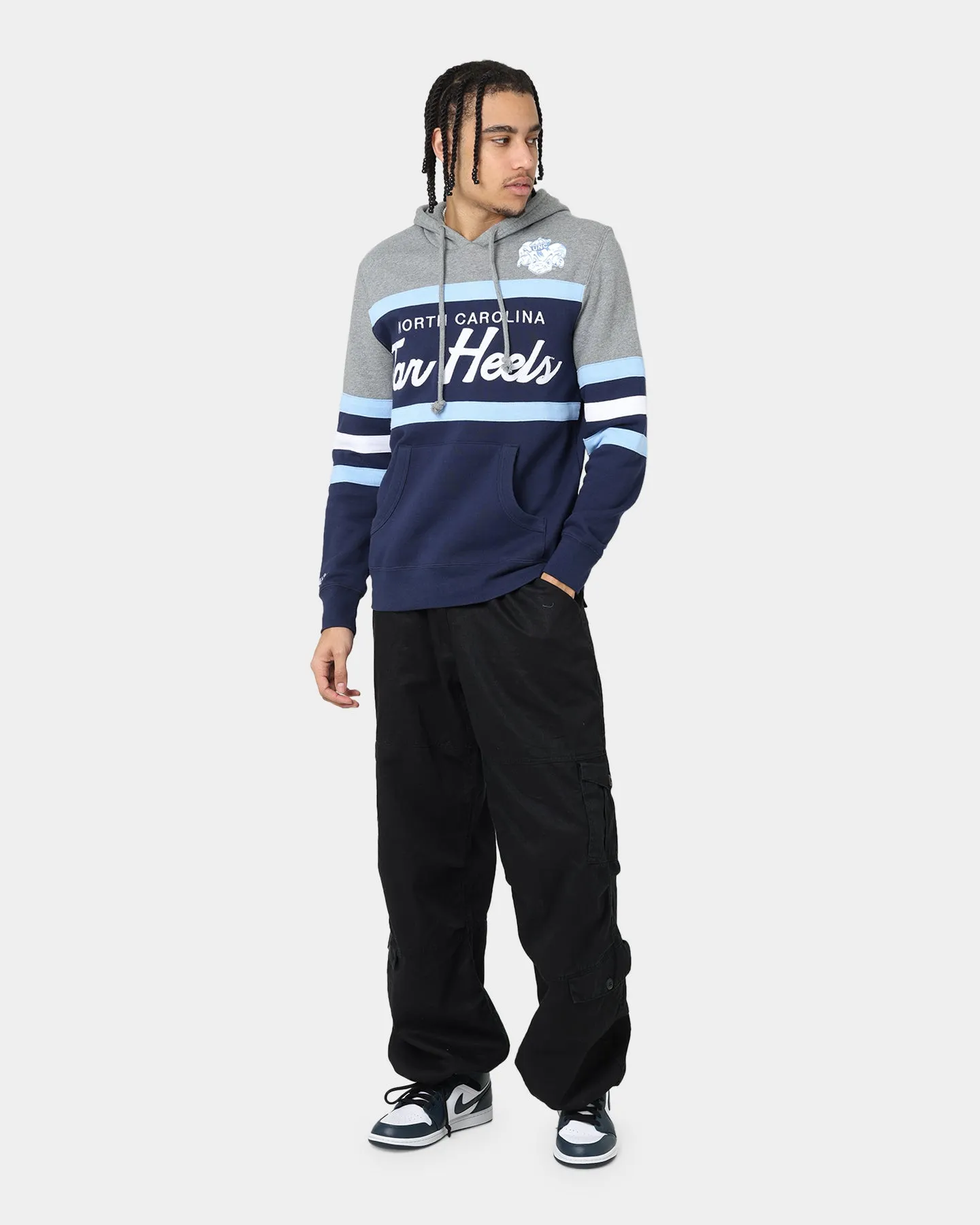 Mitchell & Ness UNC Tar Heels Head Coach Hoodie Navy Weekend Wear Anti Static Finish