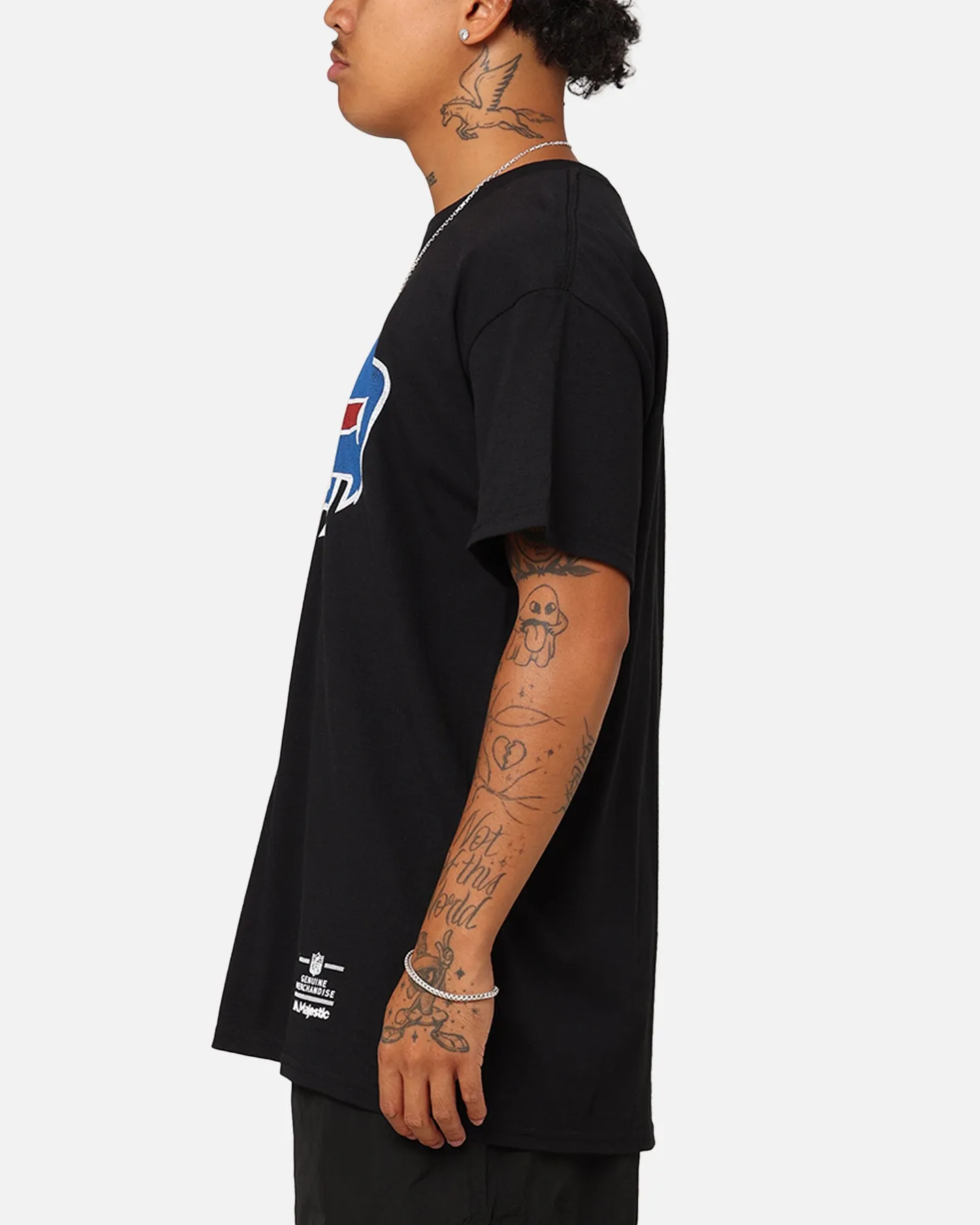 Majestic Athletic Buffalo Bills Team Crest T-Shirt Black Slim Fit Design