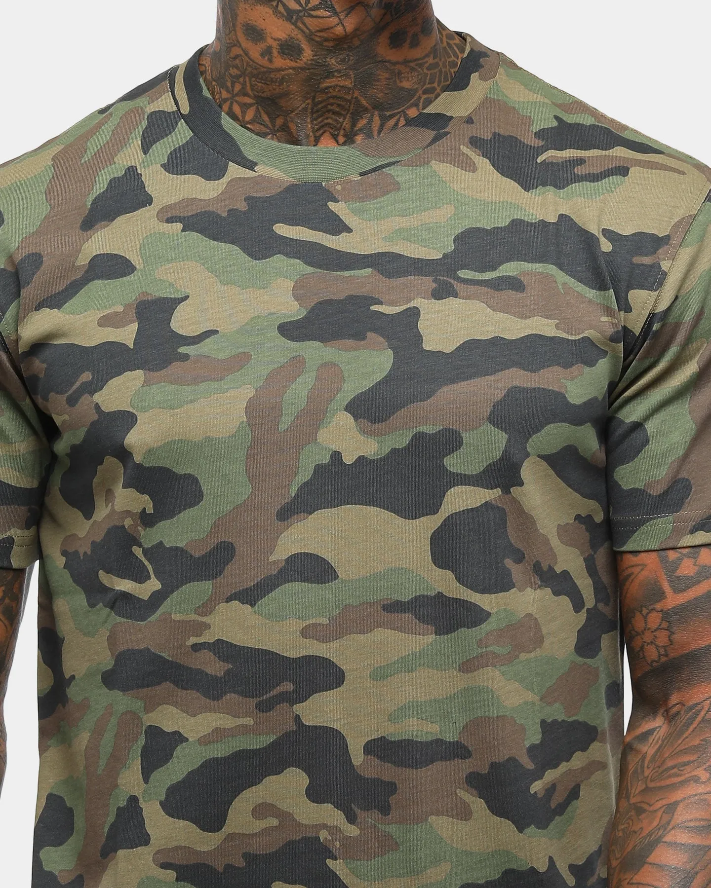 Well Made Standard Issue Tee Camo Casual Comfort Layer Eye-Catching