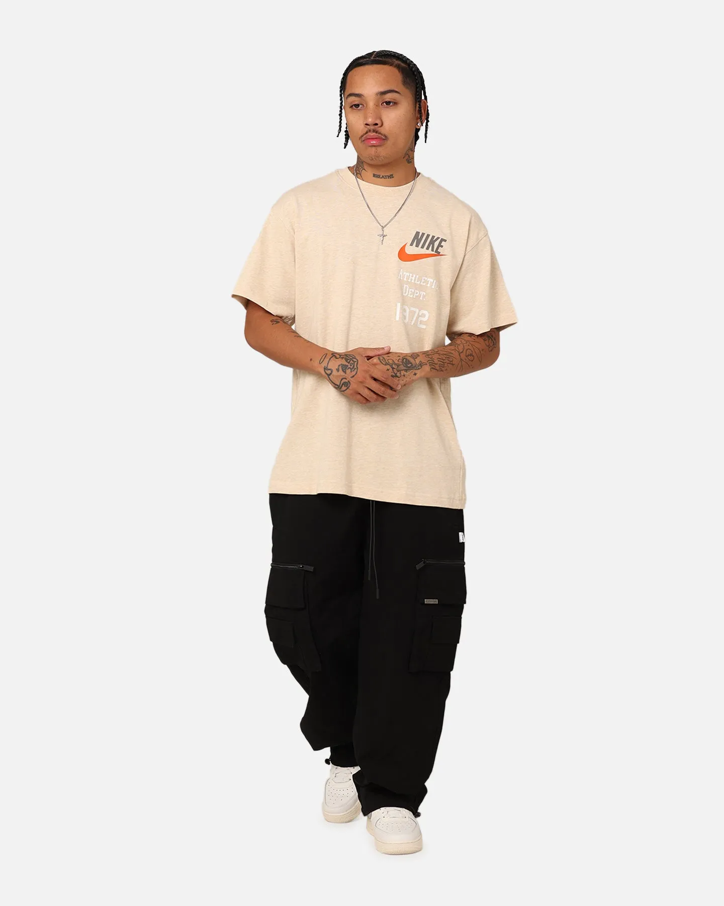 Nike Sportswear Knit Lightweight T-Shirt Sesame UV protection layer