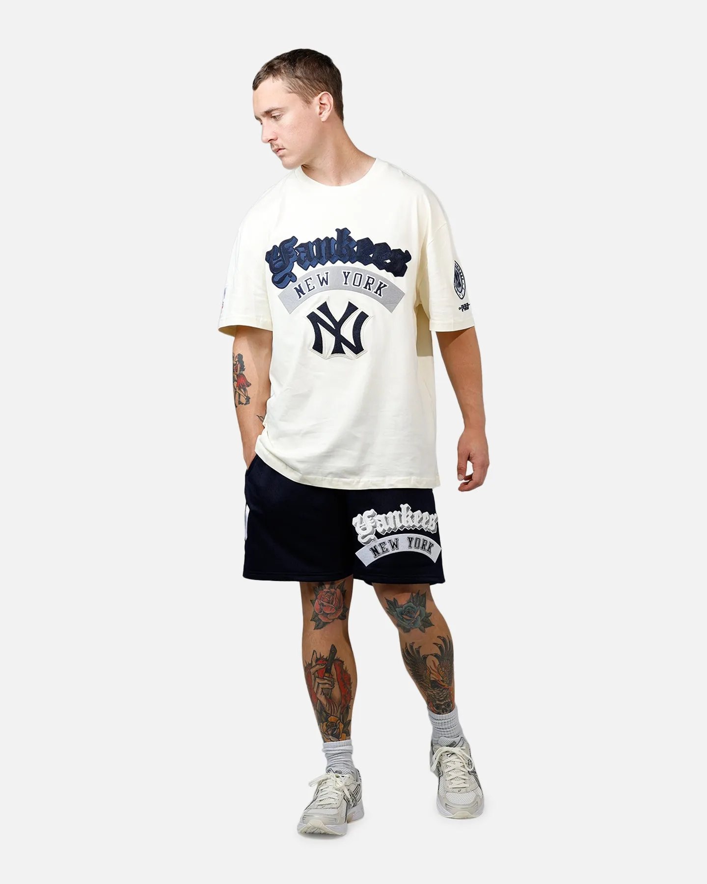 Pro Standard New York Yankees Best Of Shorts Navy Sleek Look Durable Hemming