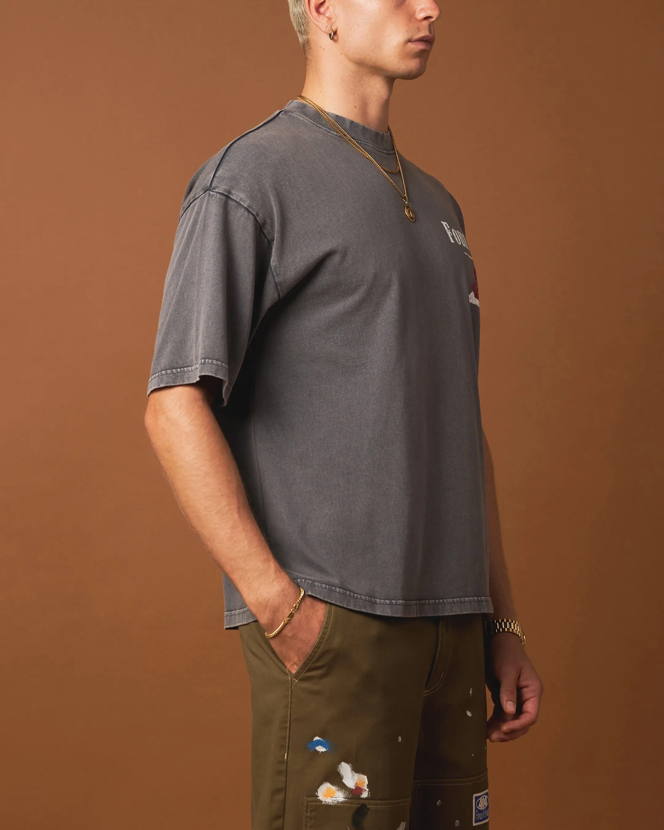 404 Smoke House Vintage T-Shirt Vintage Charcoal Fresh Comfort Style