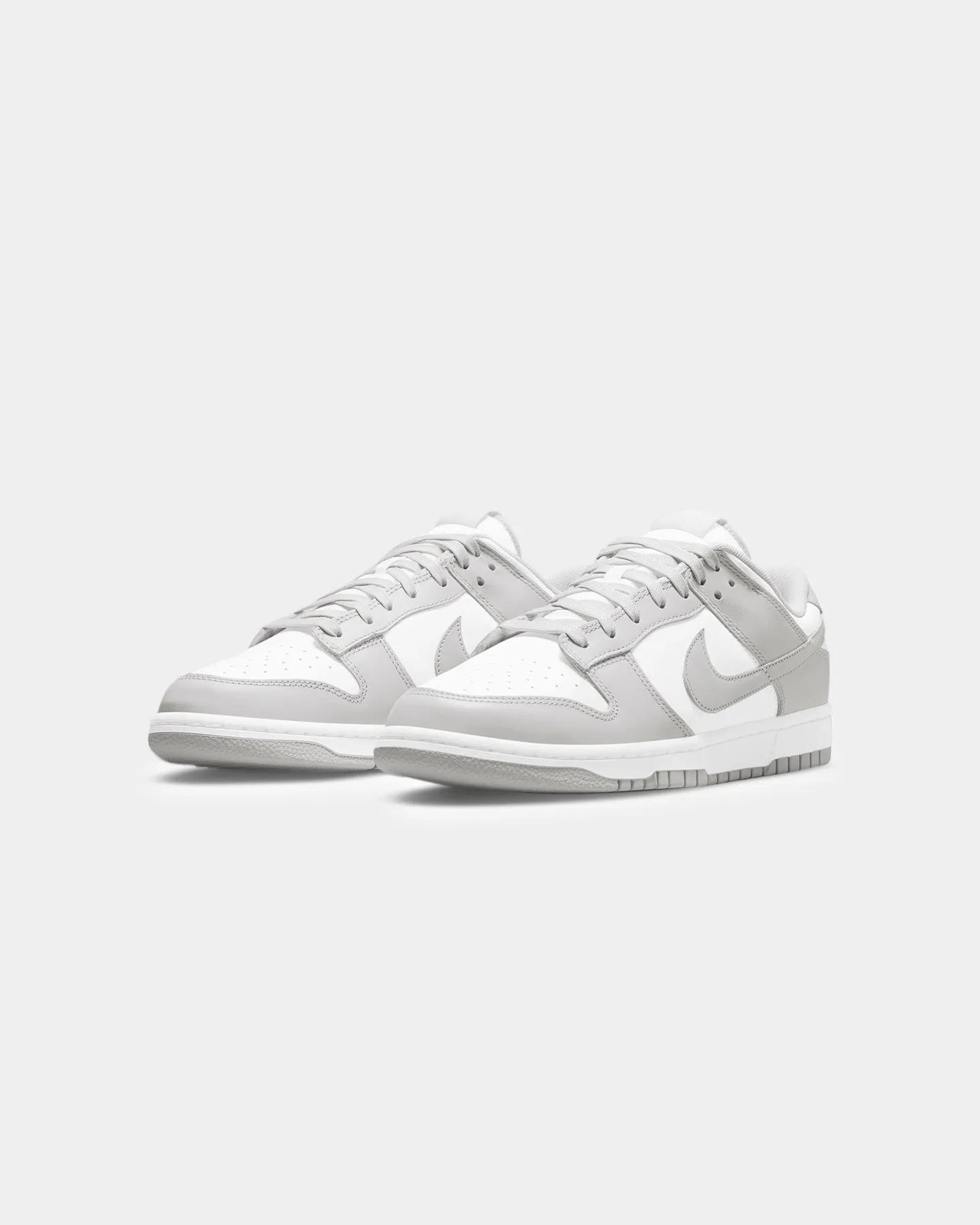 Breathable mesh design Closet Core Nike Dunk Low Retro "Grey Fog" White/Grey Fog