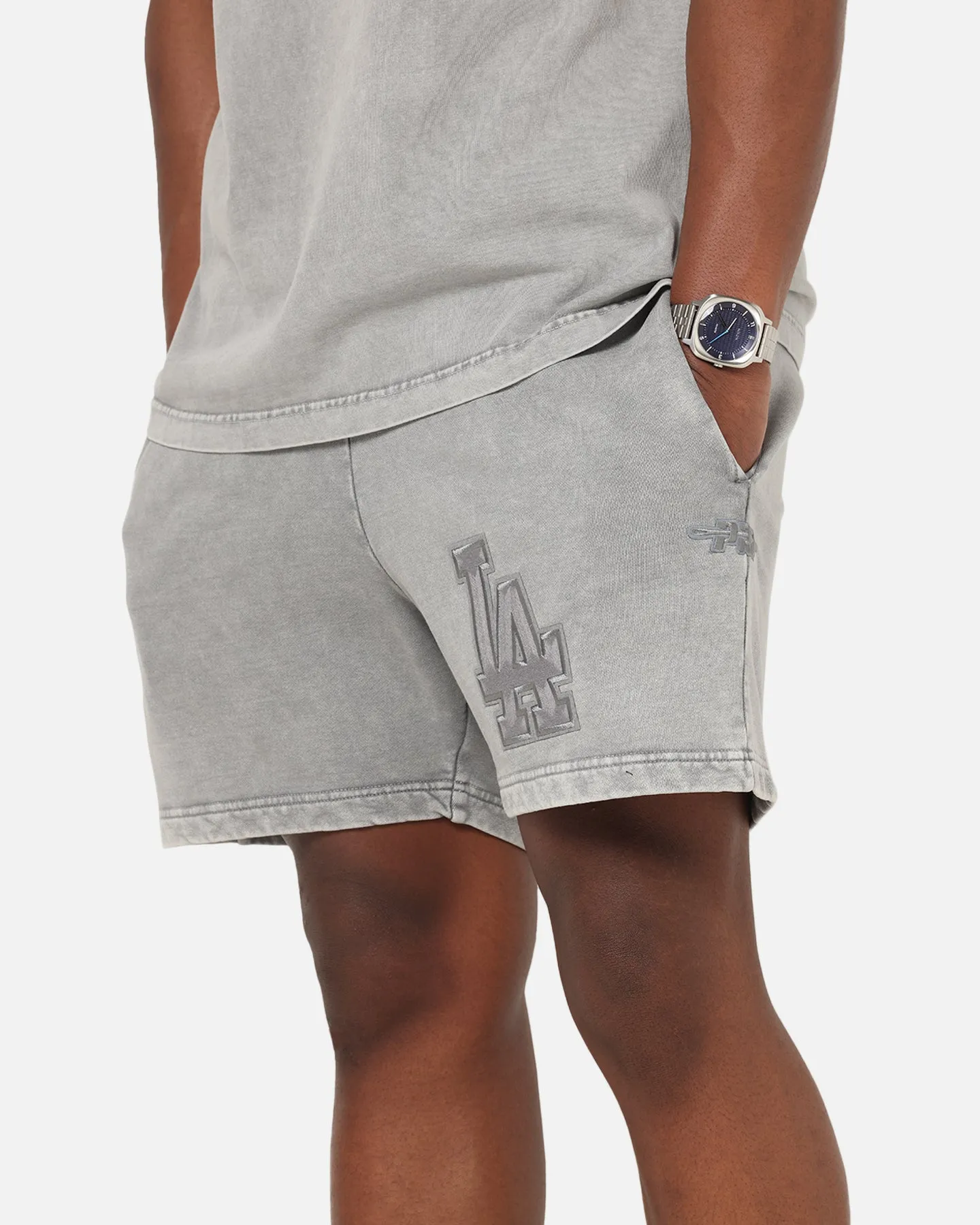 Pro Standard Los Angeles Dodgers Washed Classic Shorts Washed Grey dancewear