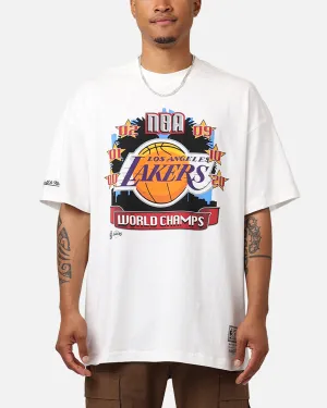 Casual layering piece Mitchell & Ness Los Angeles Lakers Got Rings T-Shirt Egret