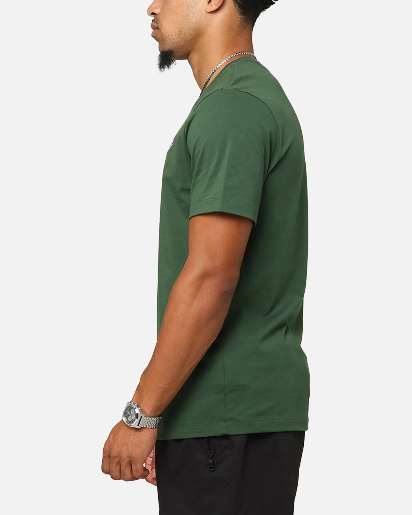 Nike Sportswear Club T-Shirt Fir Light Outfit