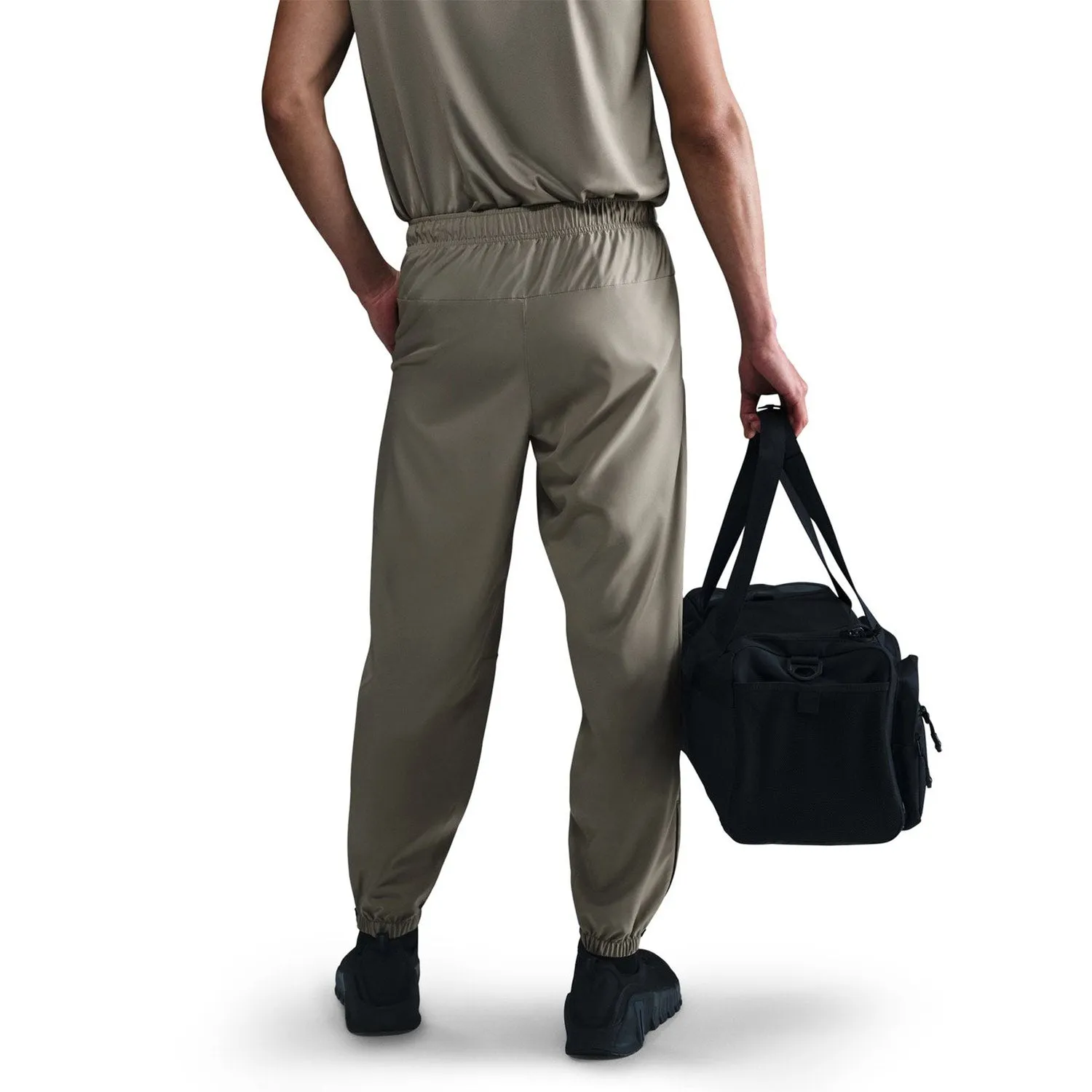 Effortless Cushioning Nike Form Mens Dri-FIT Tapered Versatile Pants