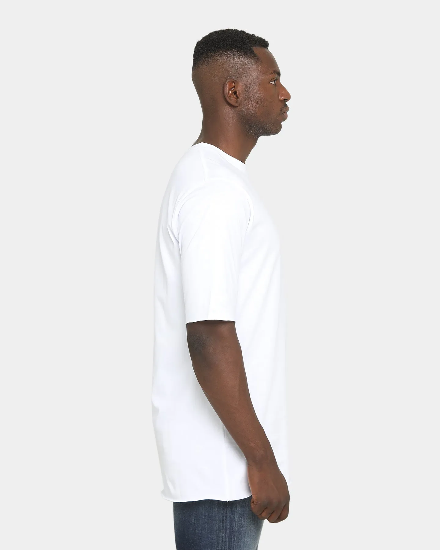 Day-to-Night Look Well Made Unorthodox T-Shirt White