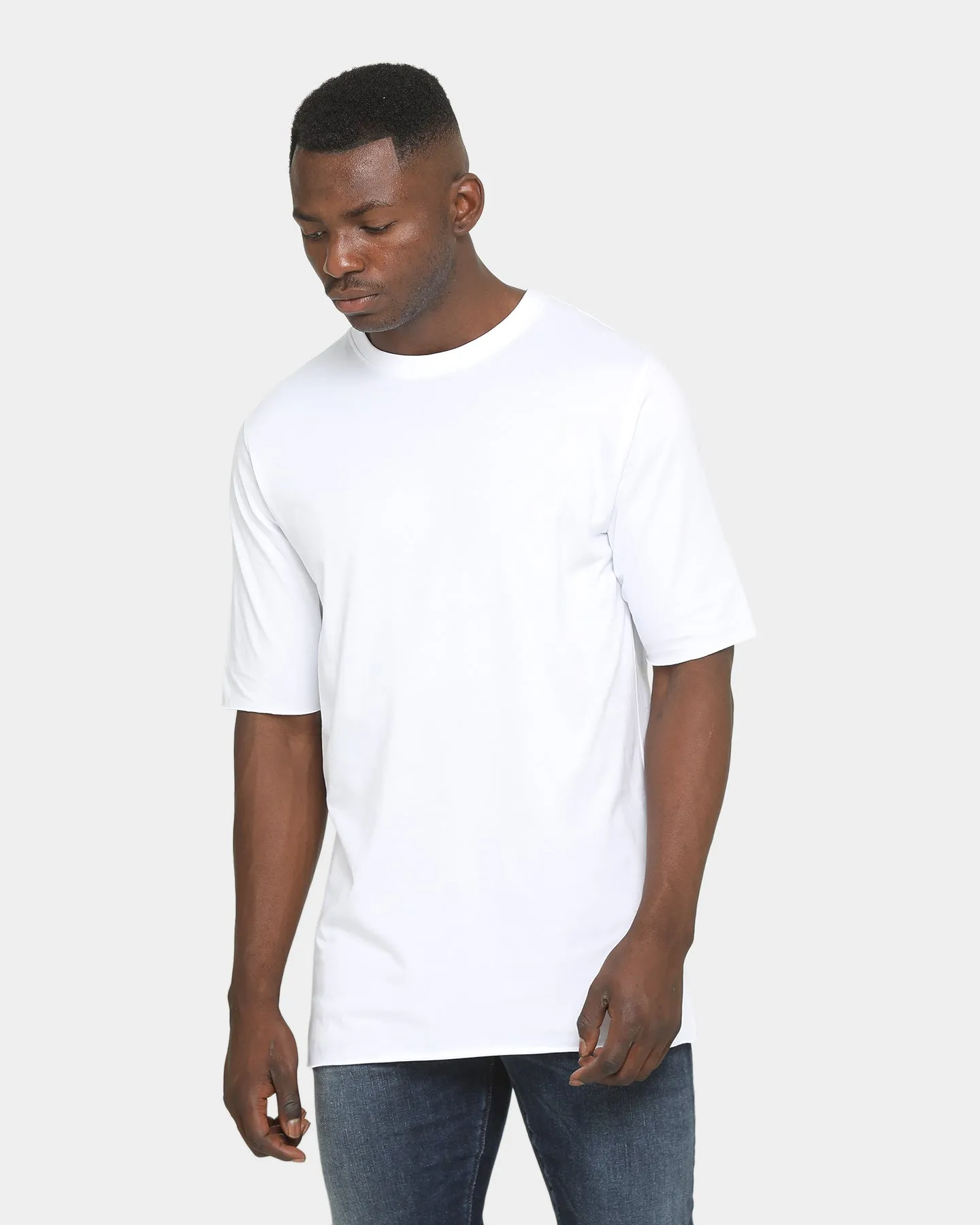 Well Made Unorthodox T-Shirt White Travel Light
