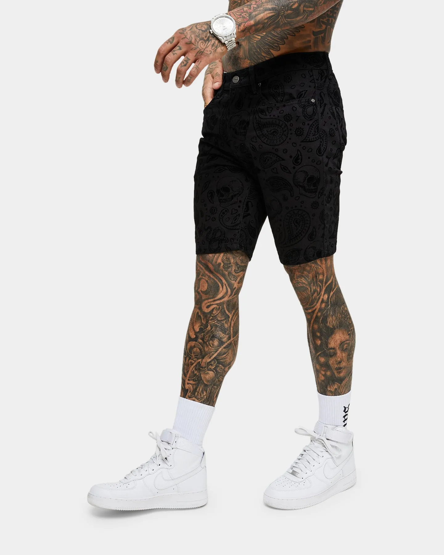 Casual Fit Wear Cool Look Saint Morta Paisley Skulls Denim Shorts Black/Black