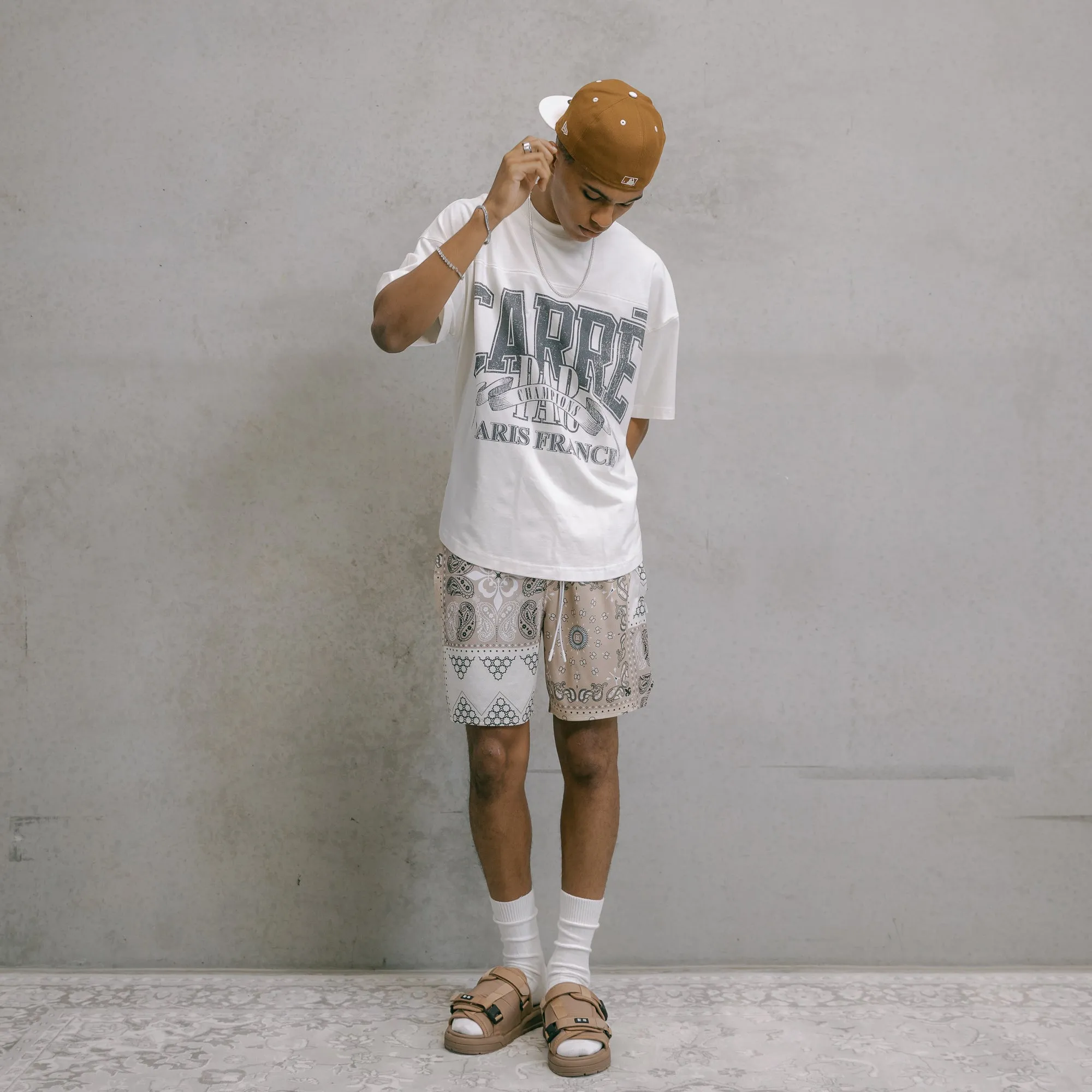 Textured Surface Soft and Relaxed Carr?? Champs G.I Oversized T-Shirt Off White