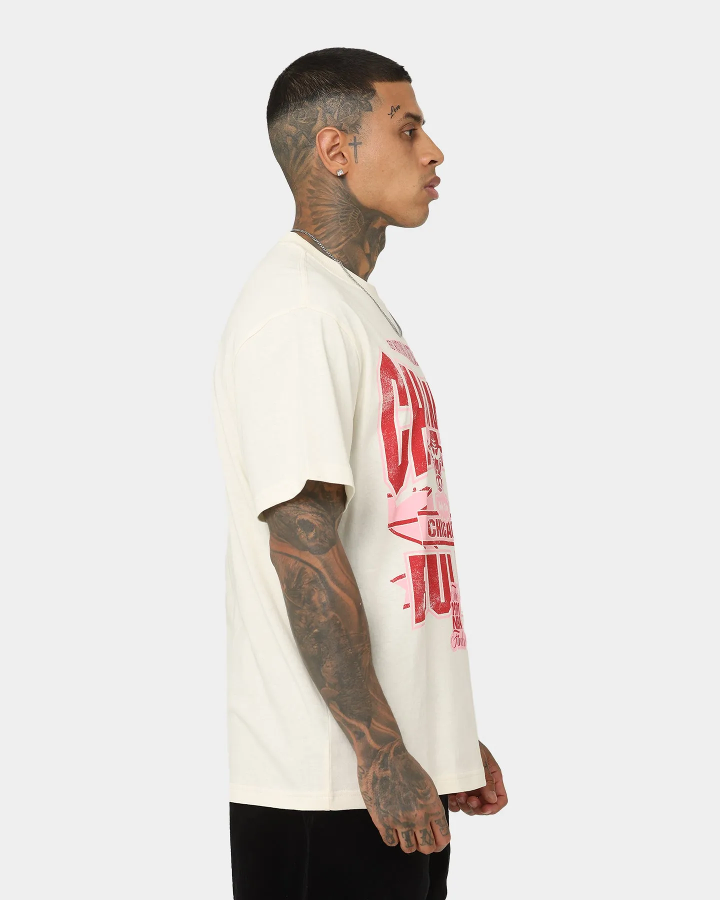 Mitchell & Ness Chicago Bulls St Valentine's Day T-Shirt Unbleached StretchFabric