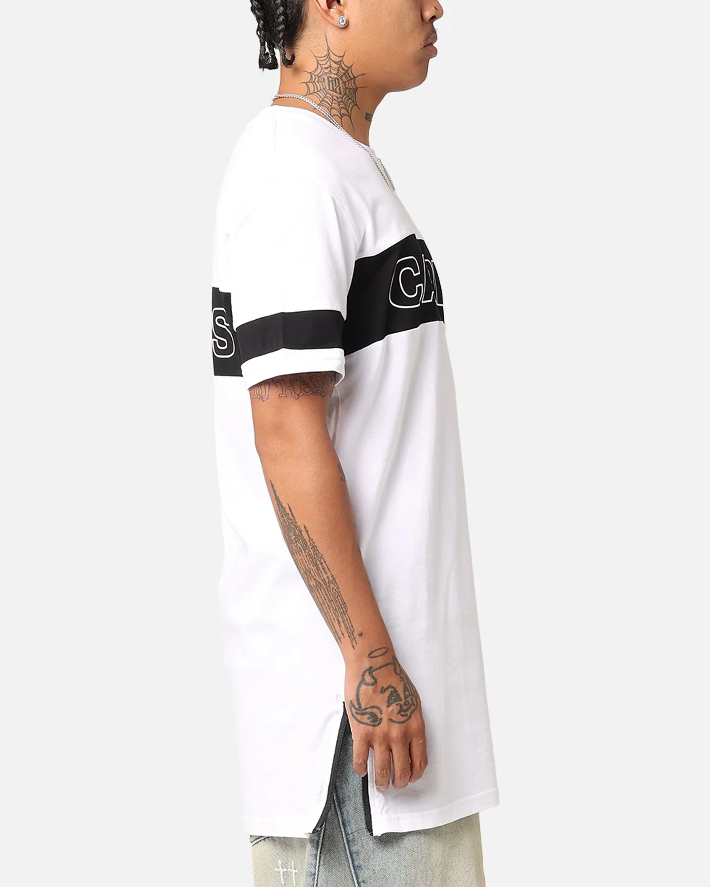 Carr?? Panneau Short Sleeve T-Shirt White/Black Stylish Outfit