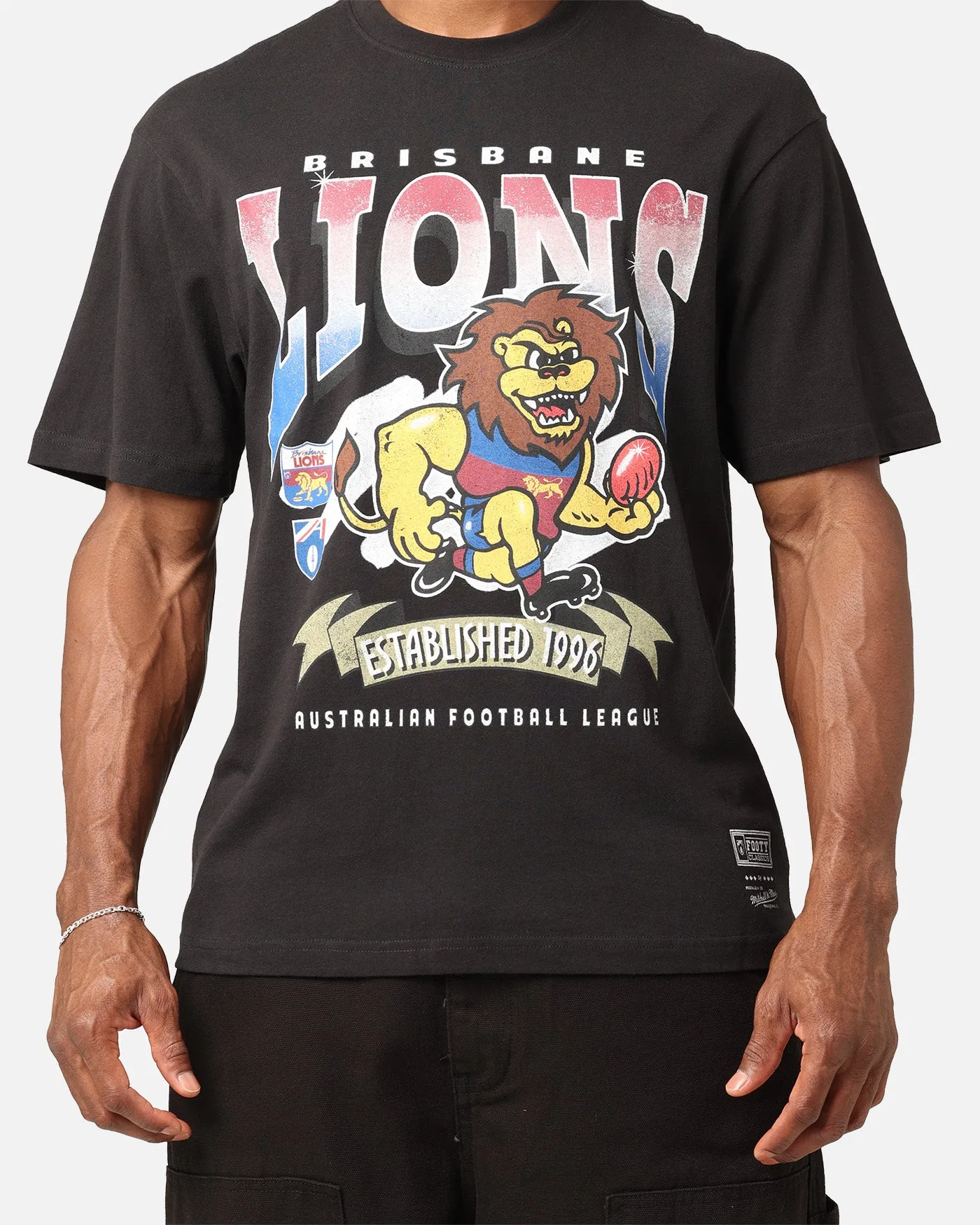 Cool and Relaxed Mitchell & Ness Brisbane Lions Character T-Shirt Faded Black