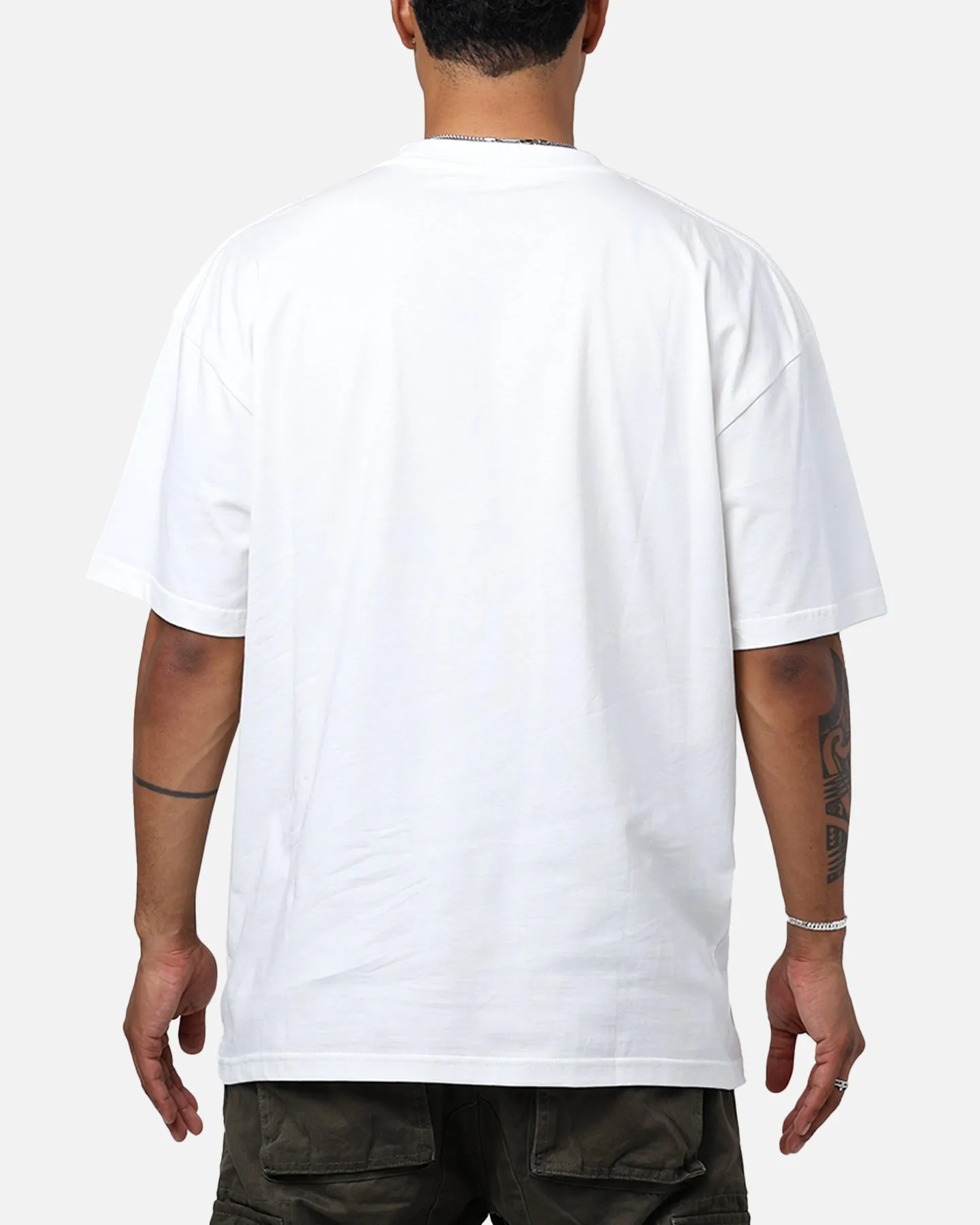 Loiter Hunter T-Shirt Off-White Seasonal Trend