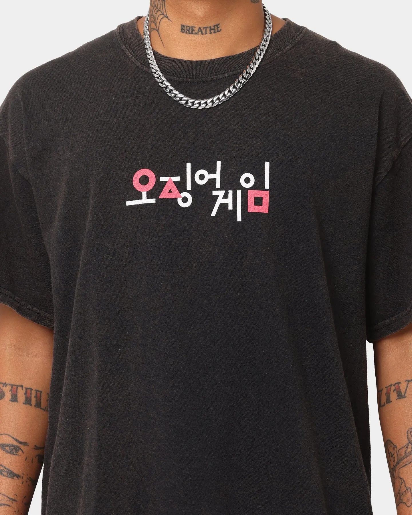 Sustainable Minimal Fashion Goat Crew X Squid Game Logo Vintage T-Shirt Black Wash