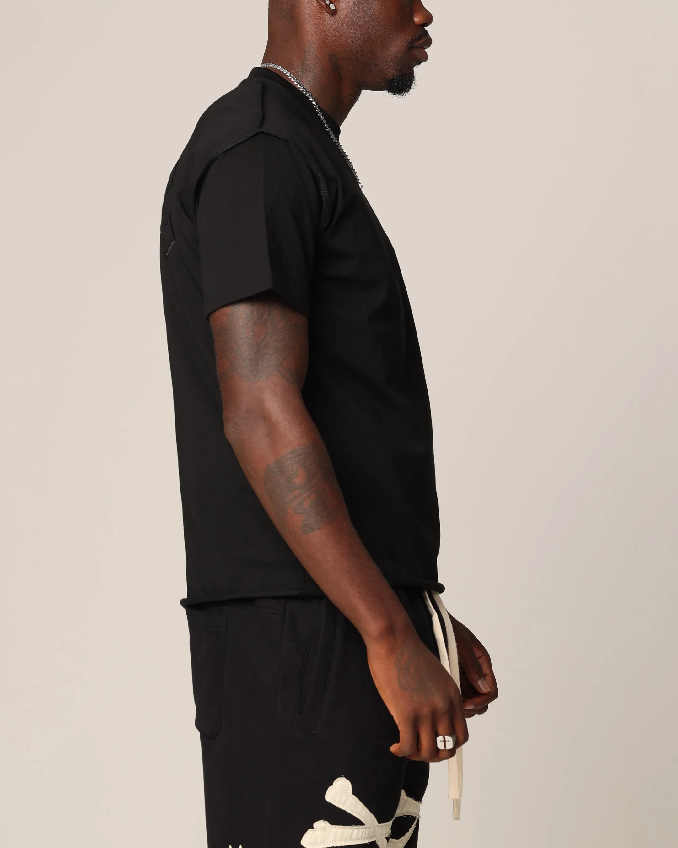 Saint Morta Sorrows Cut T-Shirt Black Chill Comfort Look