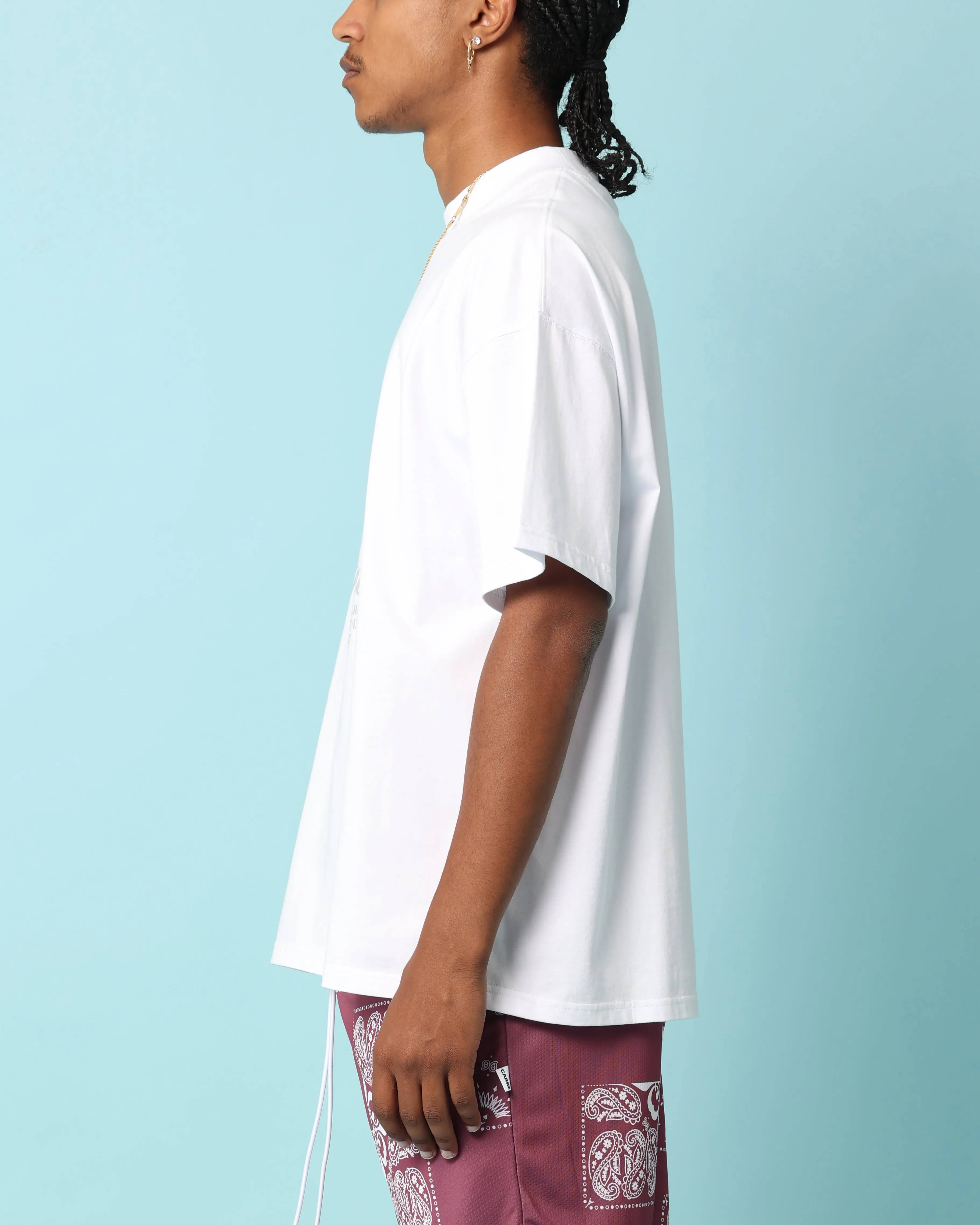 Street Smart Look Carr?? Stallion Oversized T-Shirt White