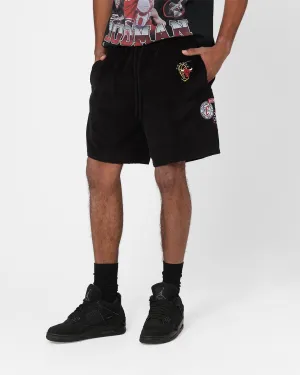 Mitchell & Ness Chicago Bulls Letterman Shorts Black skiing outfit