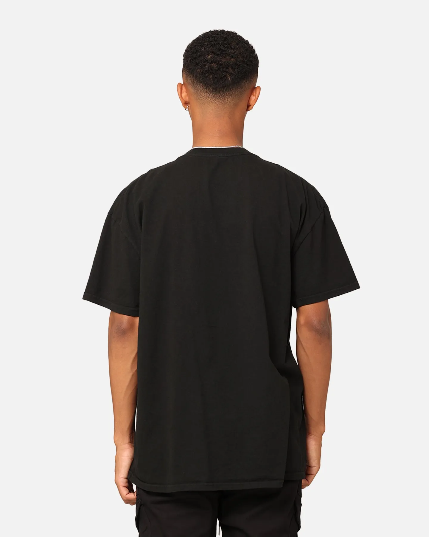 Reinforced Shoulders Carre Rose International Box T-Shirt Black