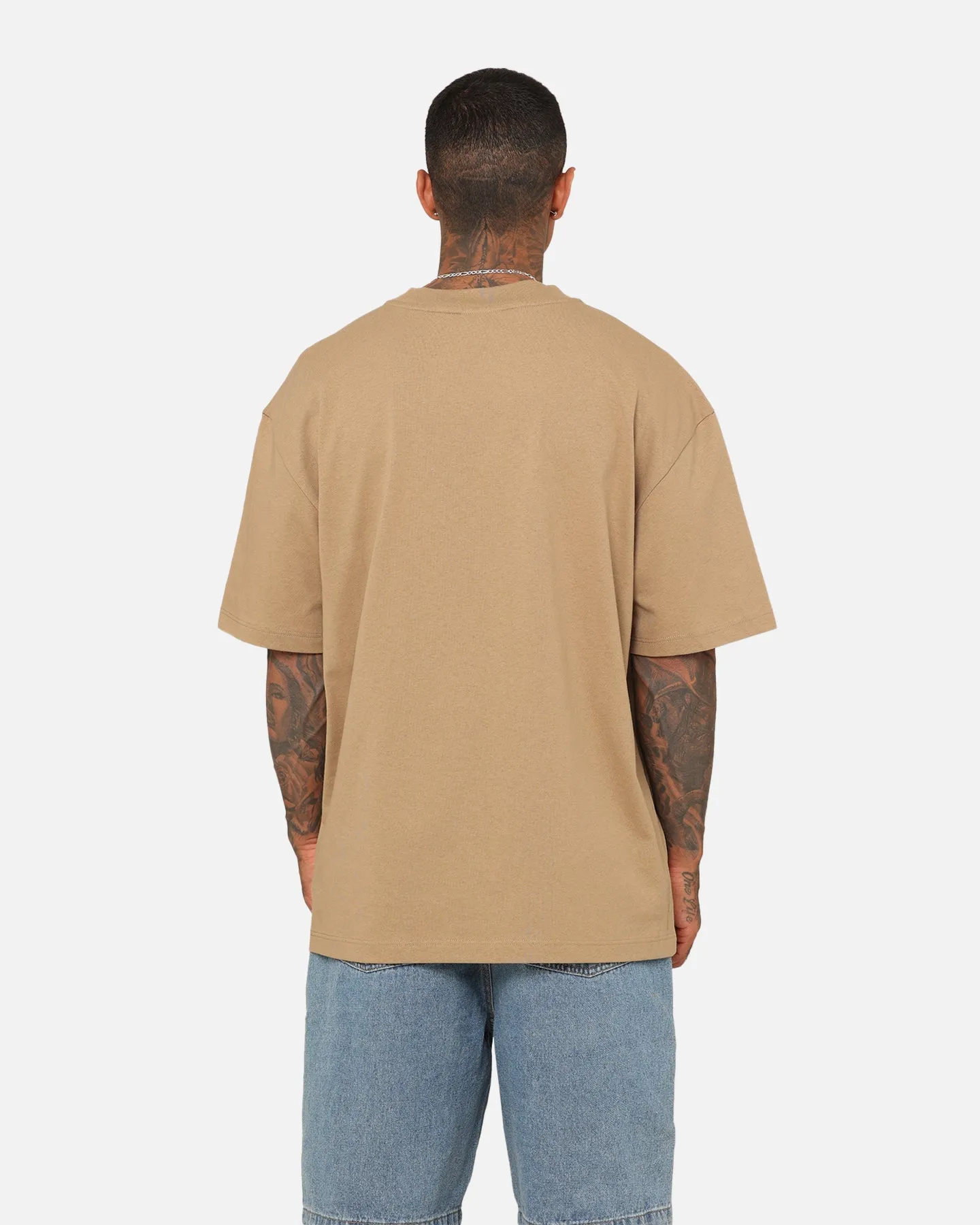 Champion Embroidered T-Shirt London Bridge Smart Casual Look