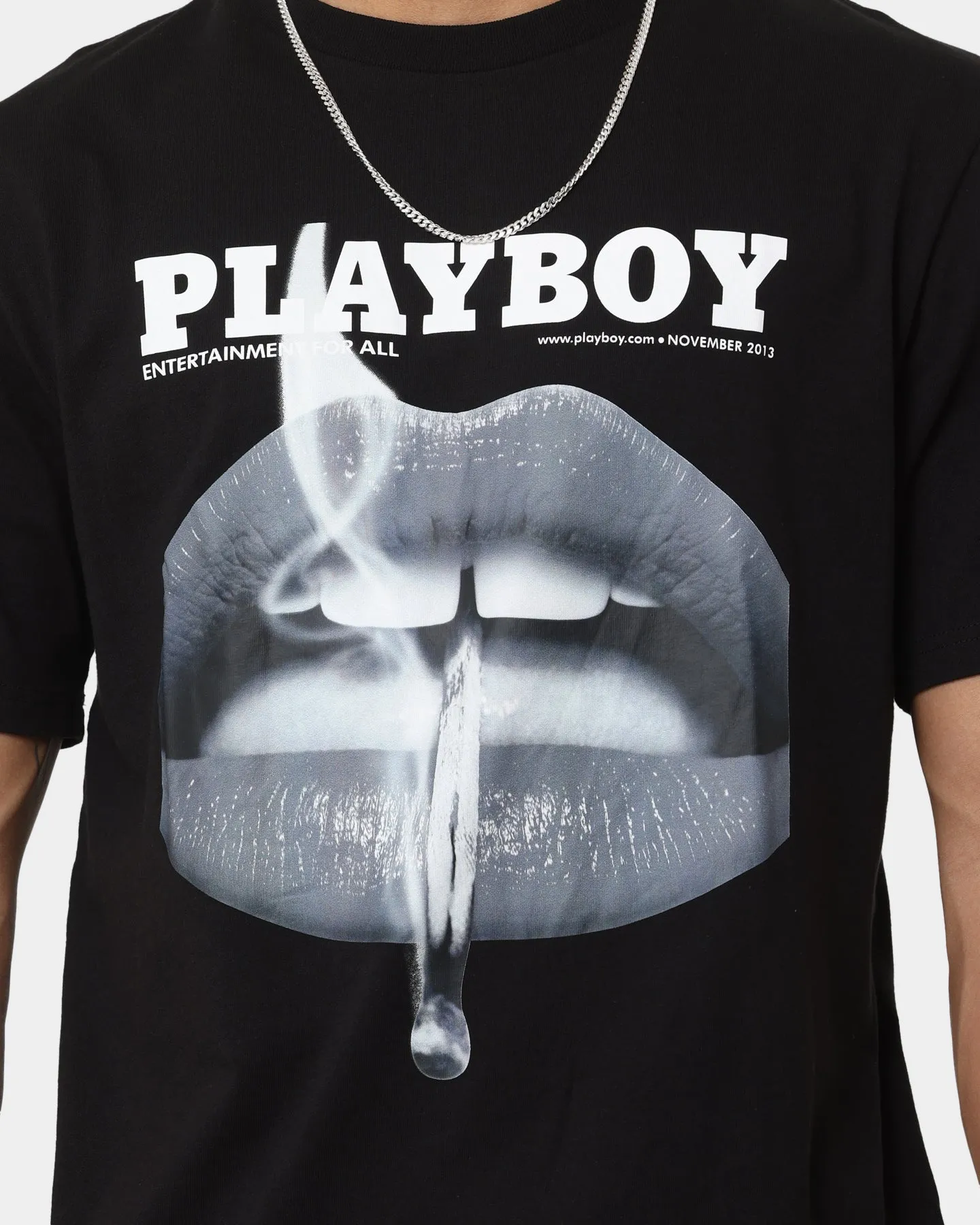 Comfortable Weave Playboy Monotone Original Fit T-Shirt Black