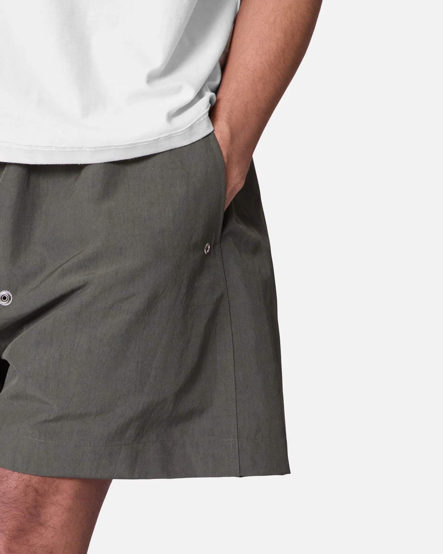 MNML Mud Shorts Olive Flexible Mobility Functional Clothing